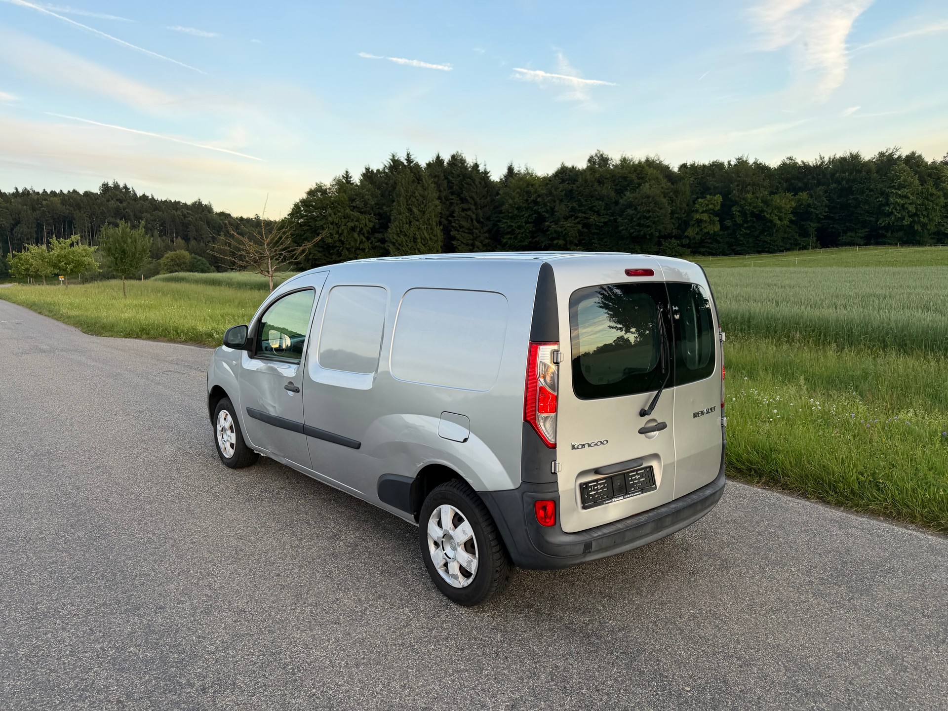 RENAULT Kangoo Maxi dCi 90 Business 2 Plätze / 2 places-image-2