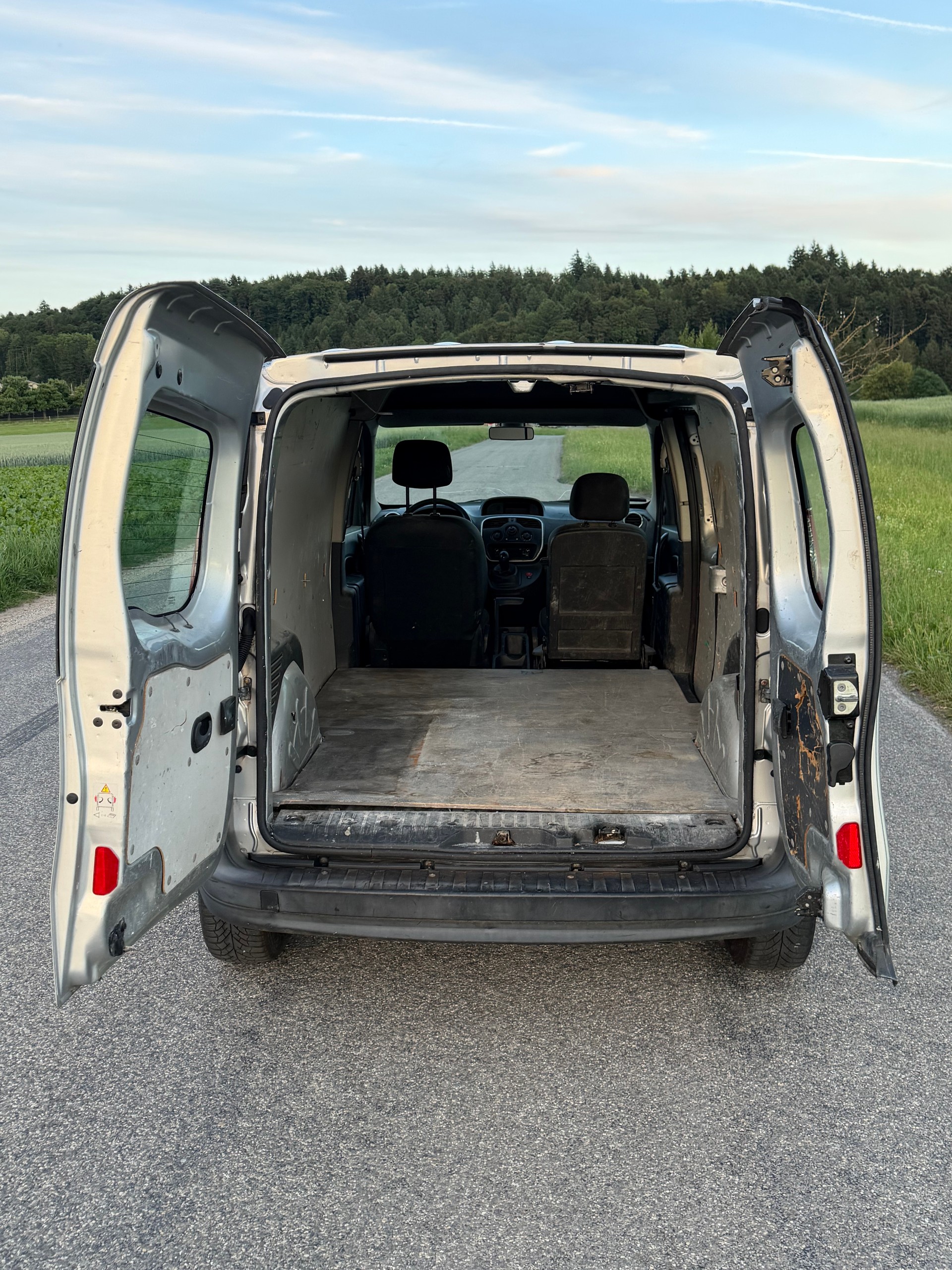 RENAULT Kangoo Maxi dCi 90 Business 2 Plätze / 2 places-image-10
