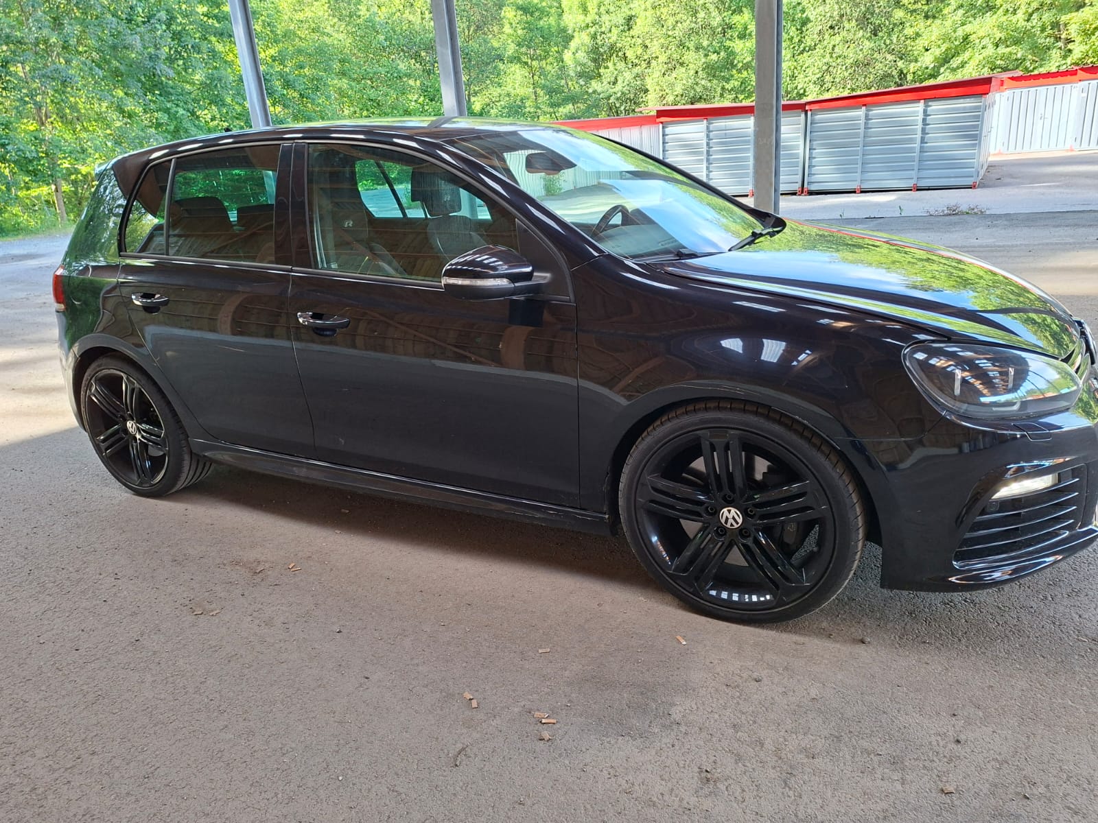 VW Golf 2.0 TSI R 4Motion DSG-image-1