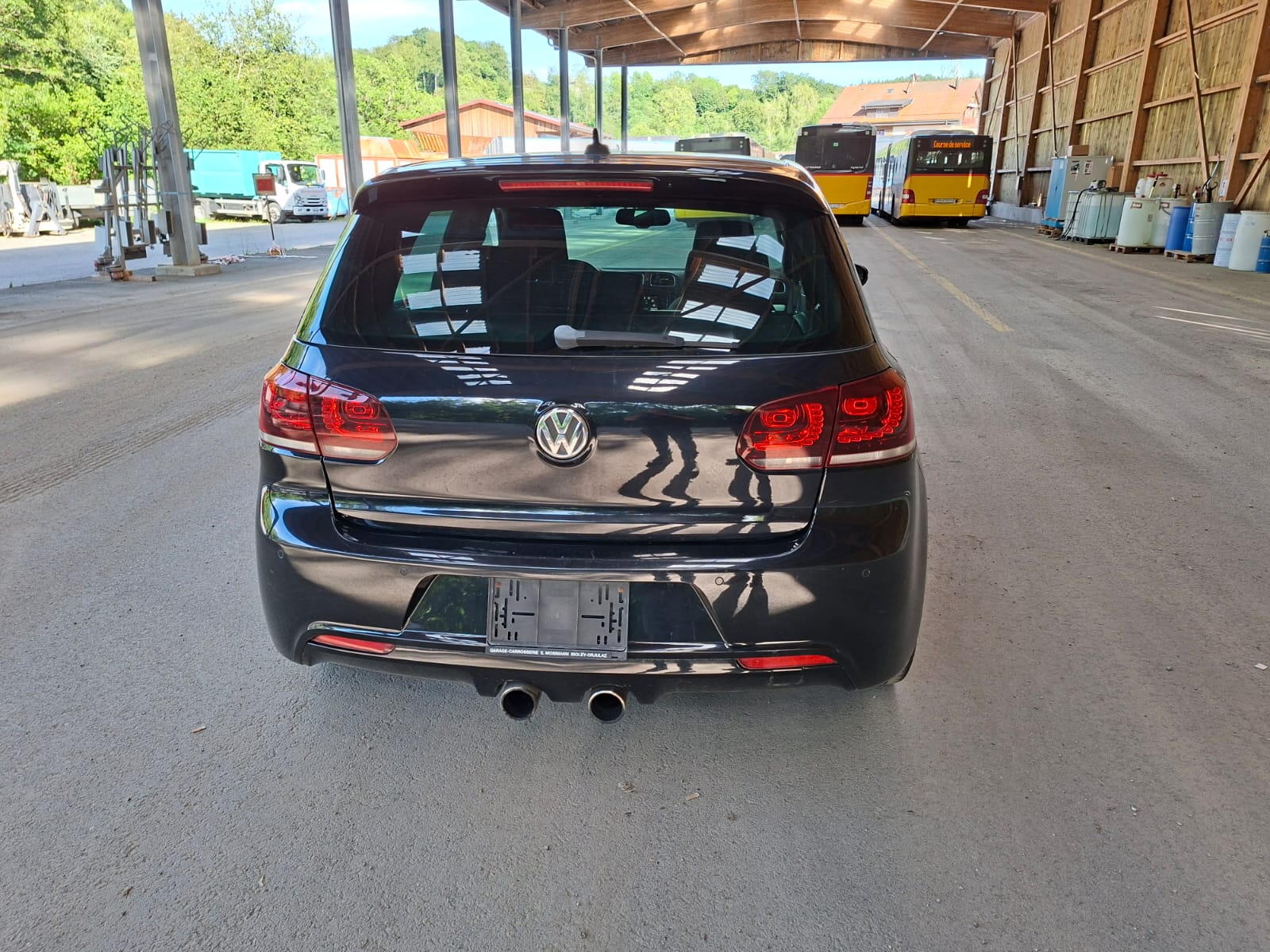 VW Golf 2.0 TSI R 4Motion DSG-image-7