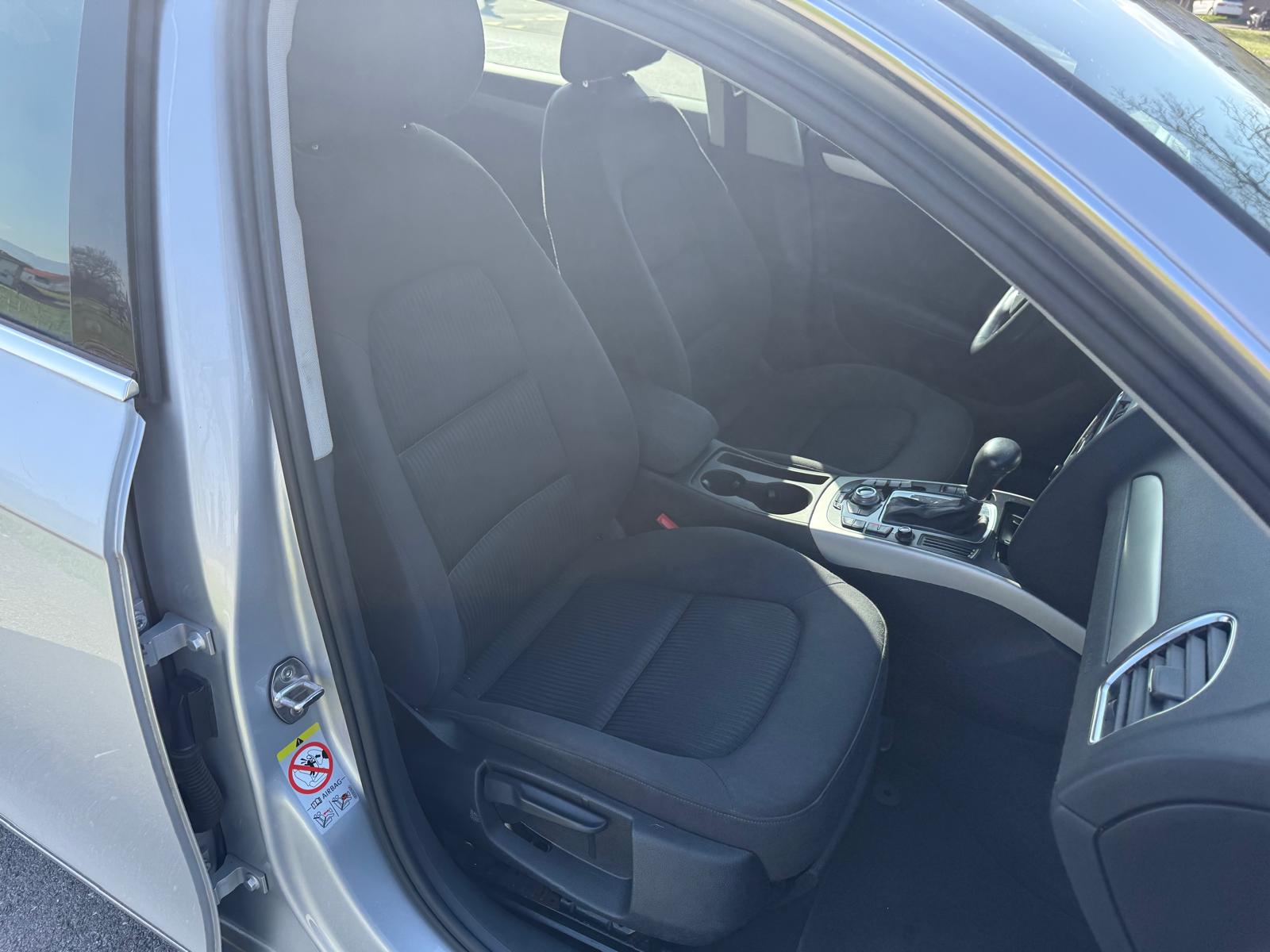 AUDI A4 Avant 1.8 TFSI multitronic-image-7