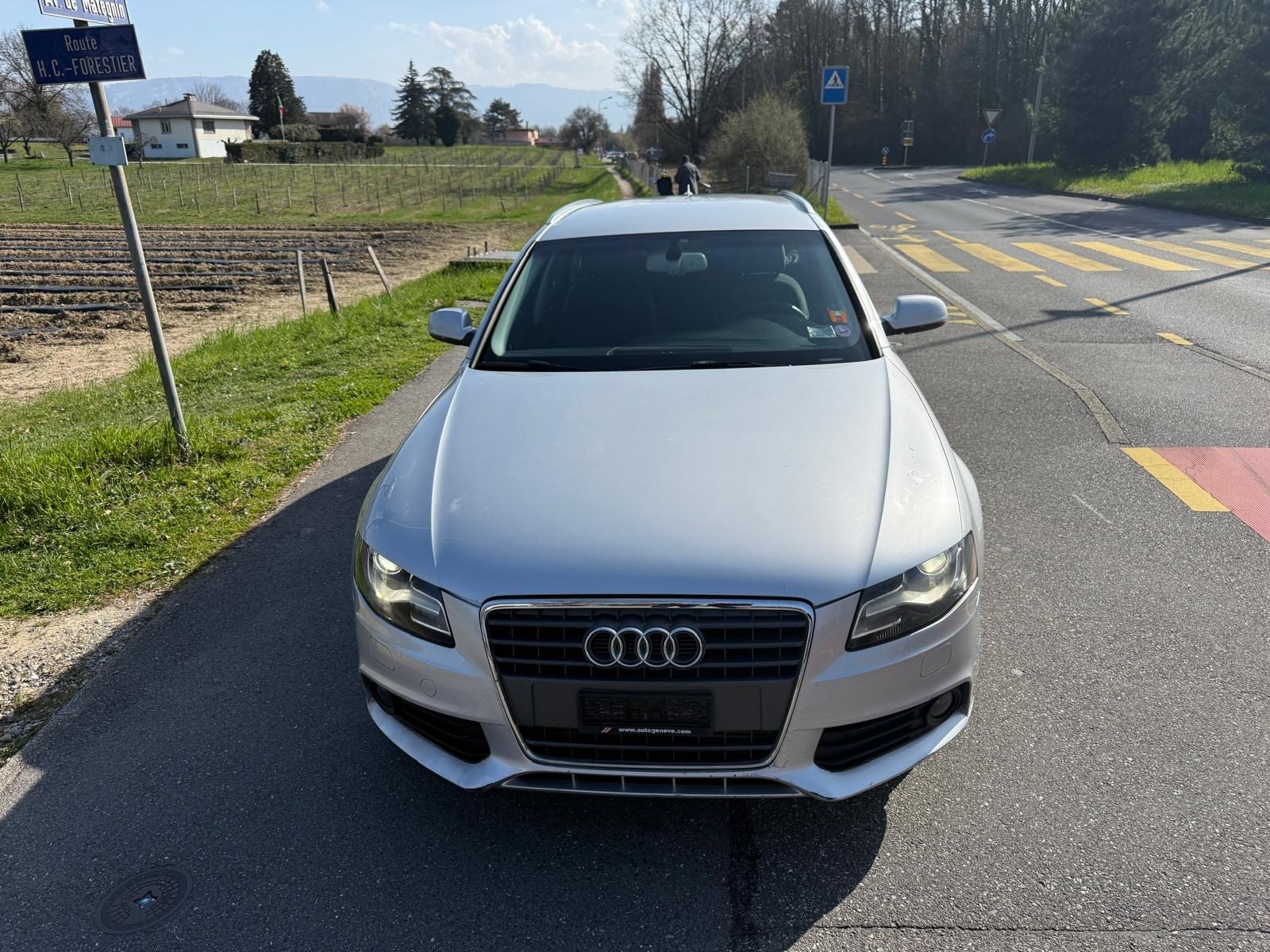 Car photo