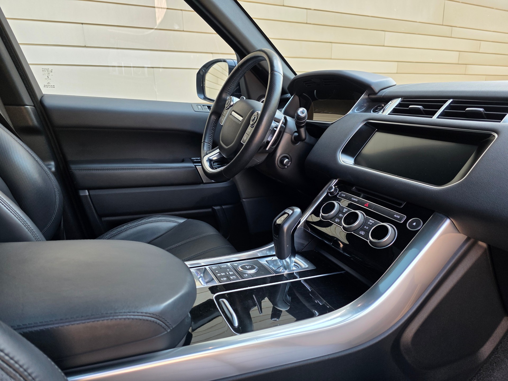 LAND ROVER Range Rover Sport 3.0 SDV6 HSE Dynamic Automatic-image-27