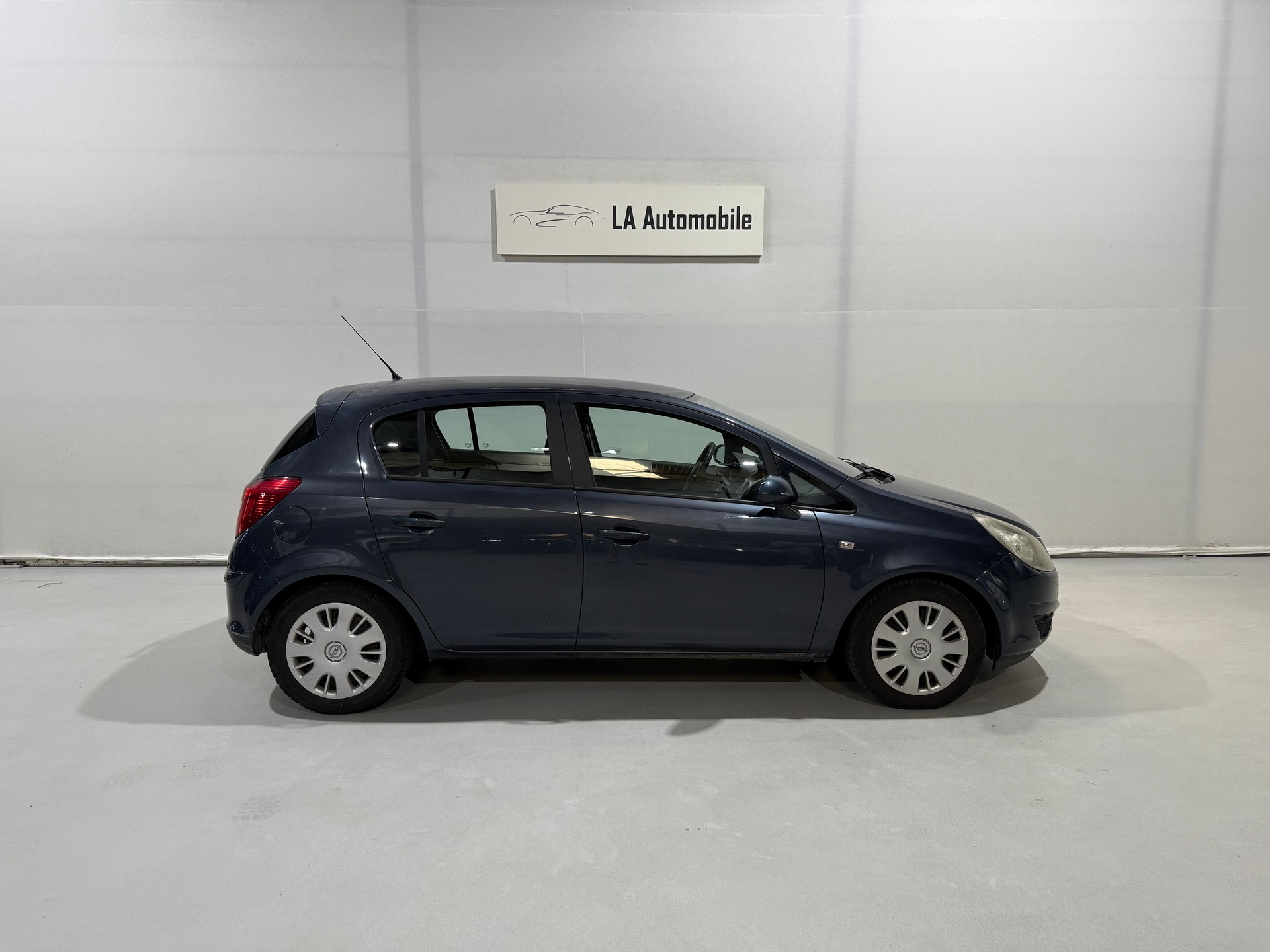OPEL Corsa 1.4 TP Enjoy-image-6