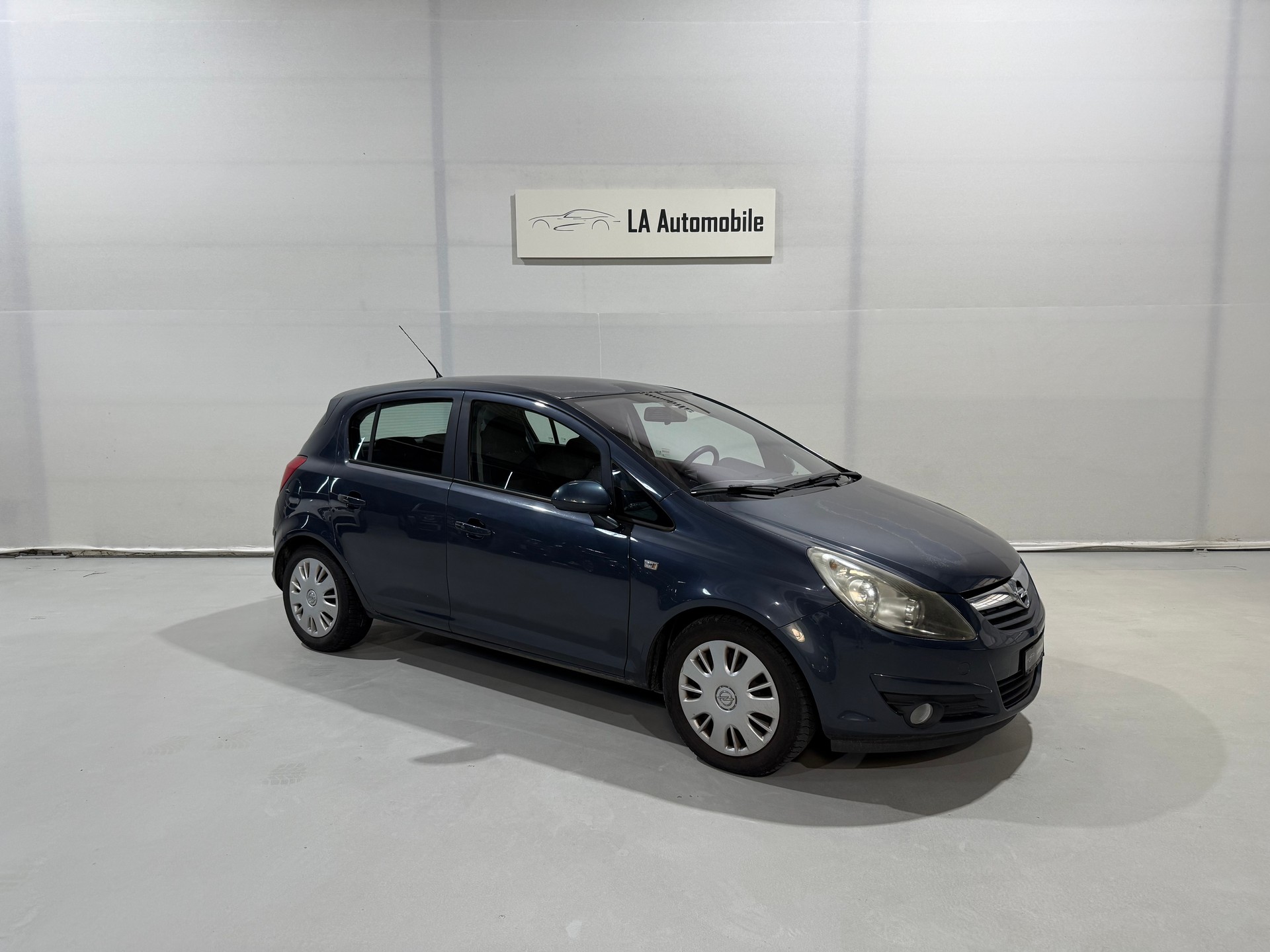OPEL Corsa 1.4 TP Enjoy-image-5