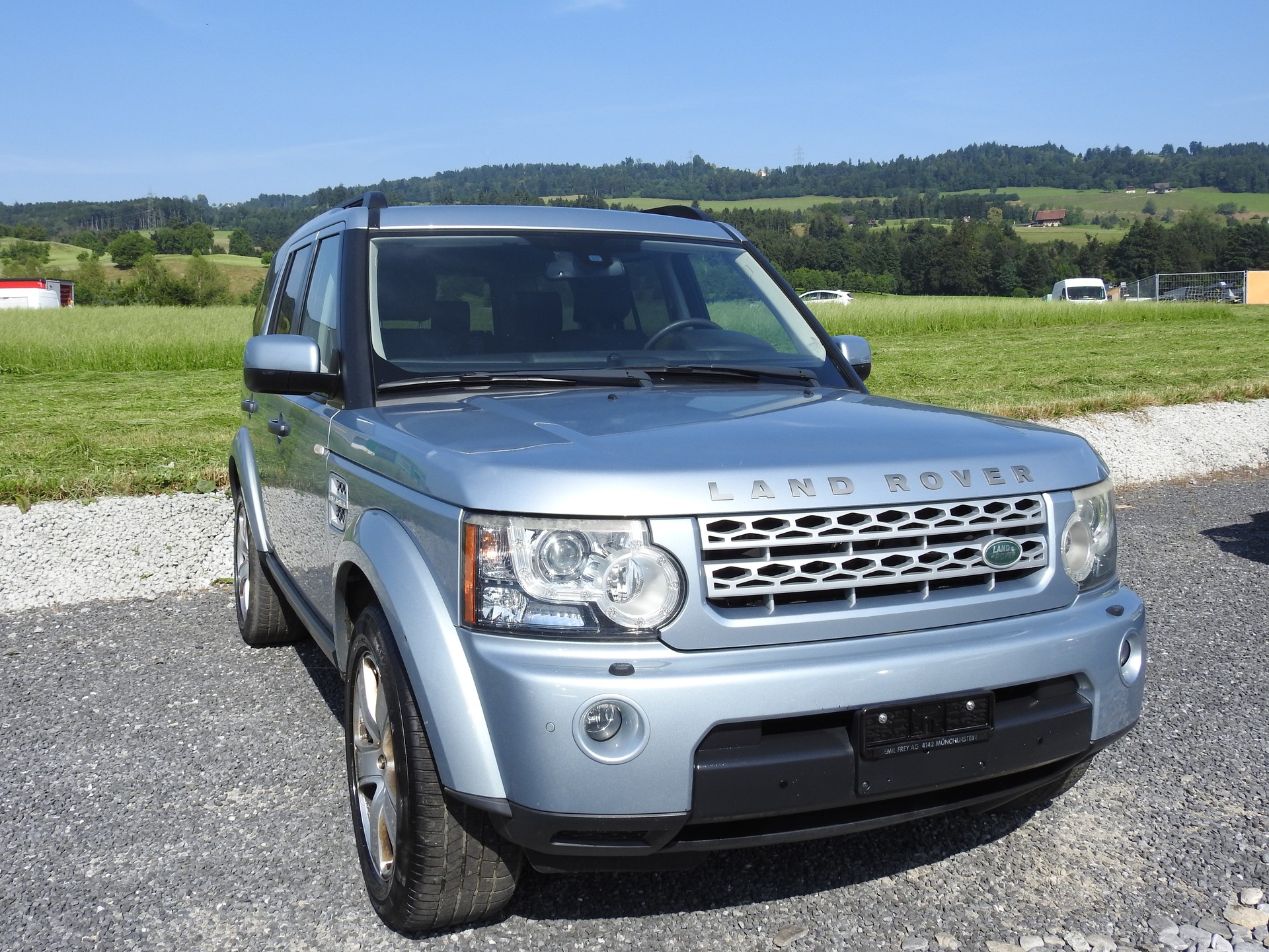 LAND ROVER Discovery 3.0 SDV6 HSE Automatic-image-7