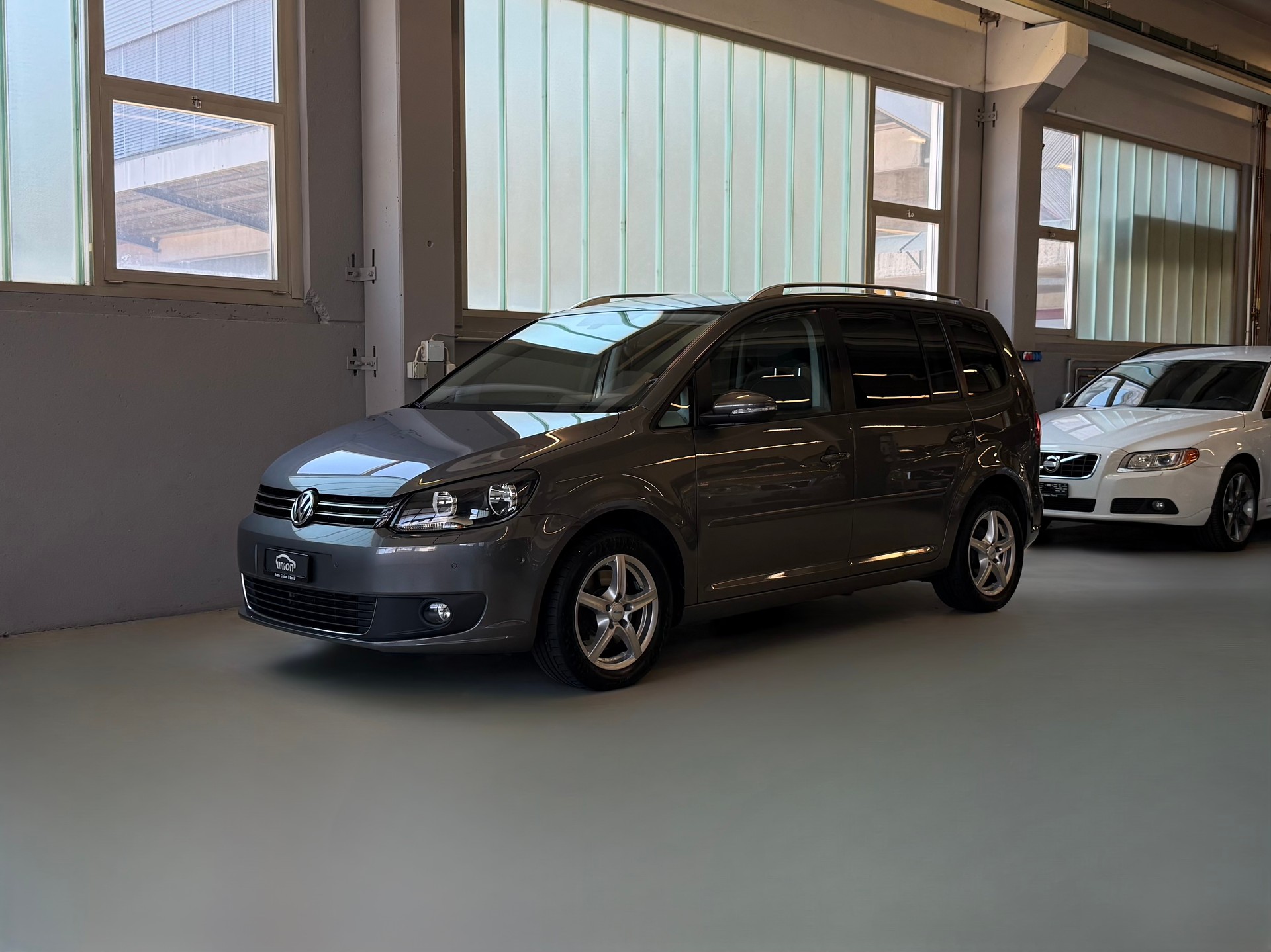 VW Touran 2.0 TDI BMT Comfortline DSG-image-0