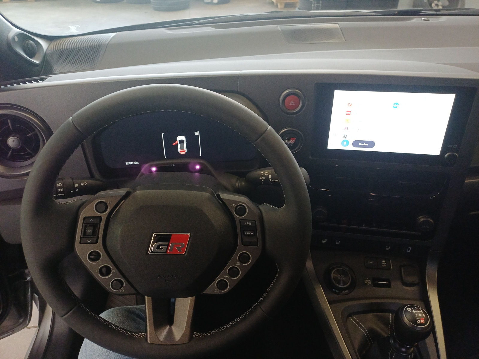 TOYOTA GR Yaris 1.6 Turbo Sport 4x4-image-6