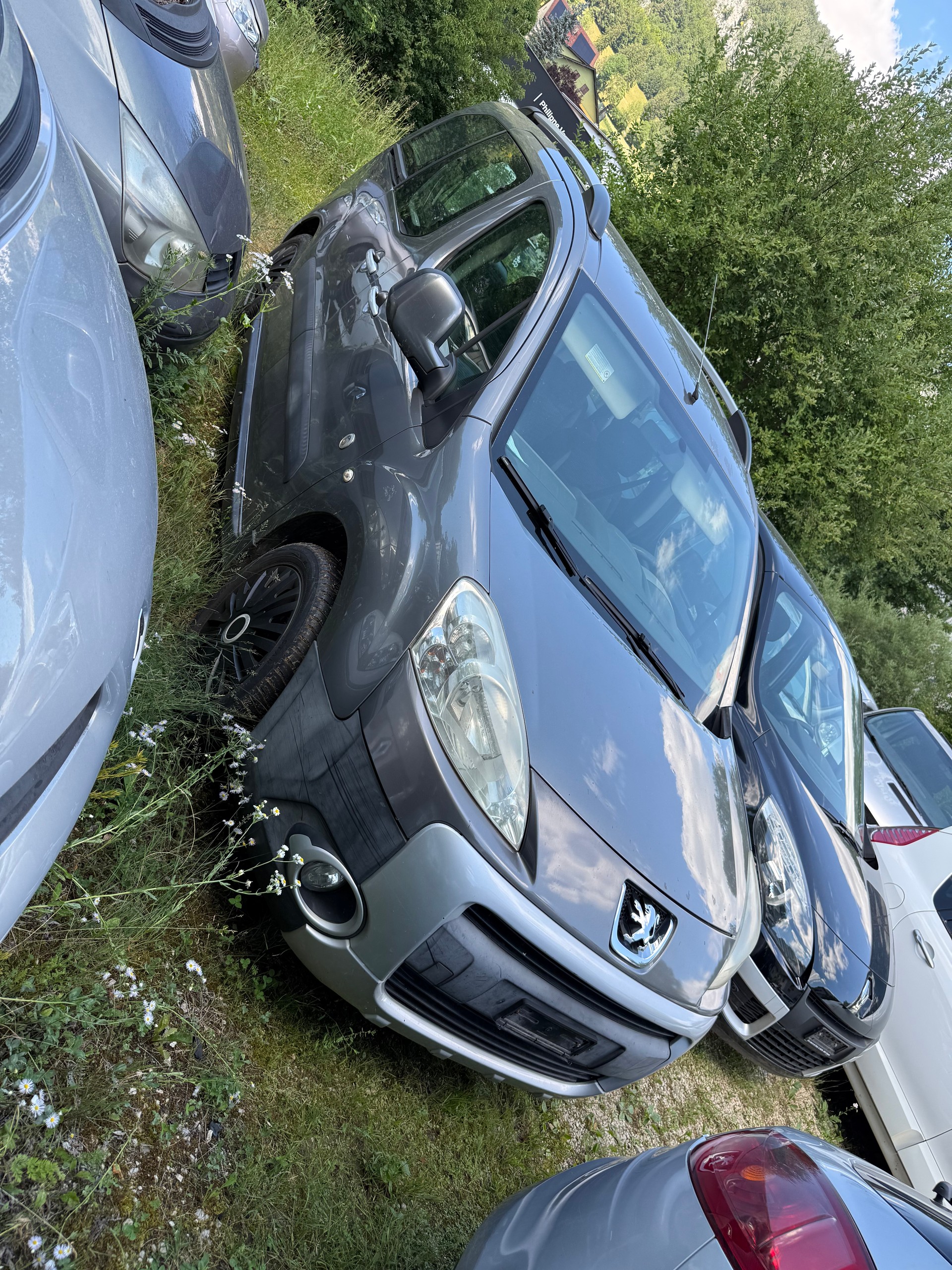 PEUGEOT Partner 1.6 HDI Trendy Clim (Pack)-image-1