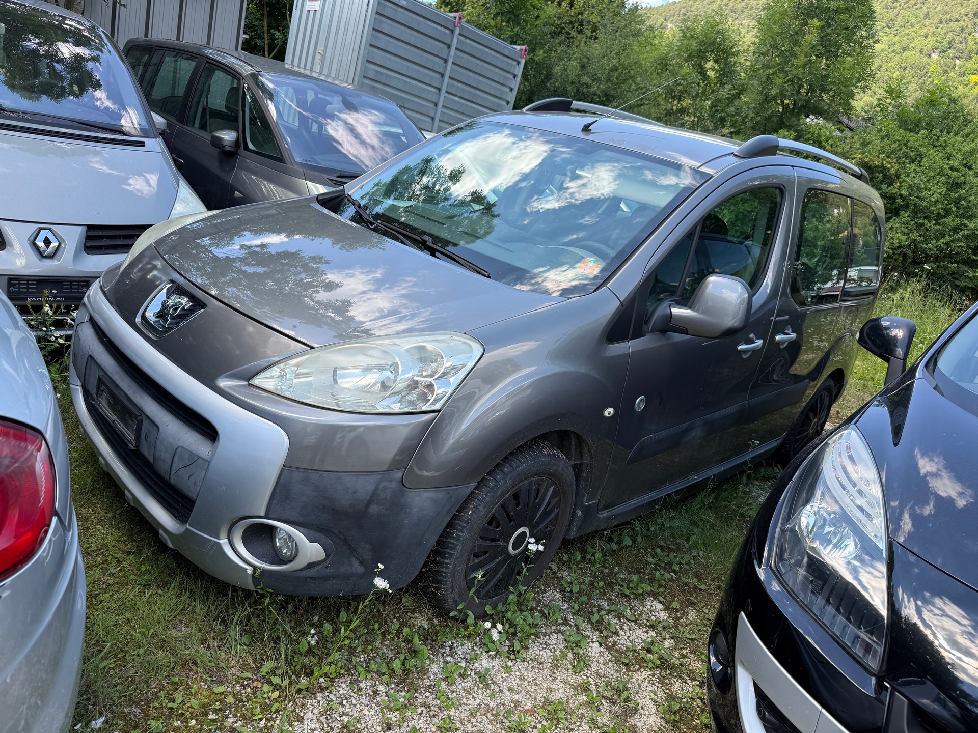 PEUGEOT Partner 1.6 HDI Trendy Clim (Pack)-image-0