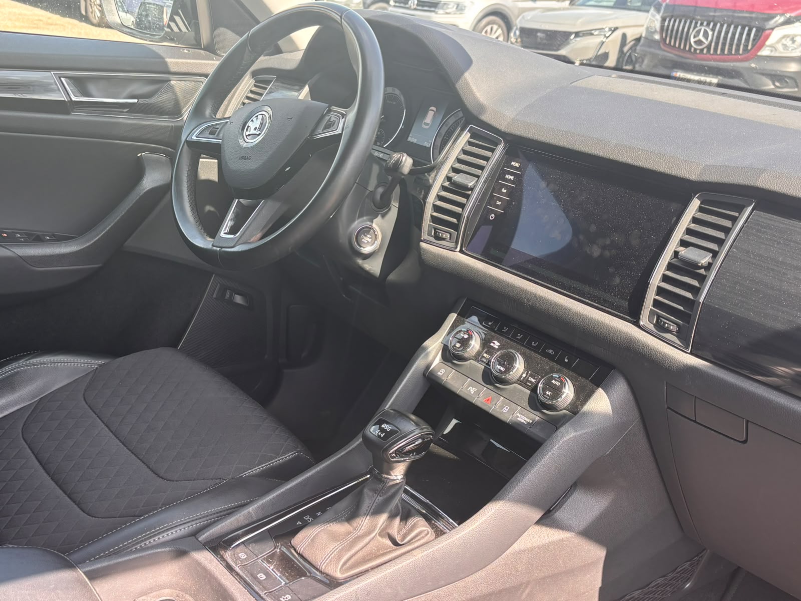 SKODA Kodiaq 2.0 TDI CR Style 4x4 DSG-image-14