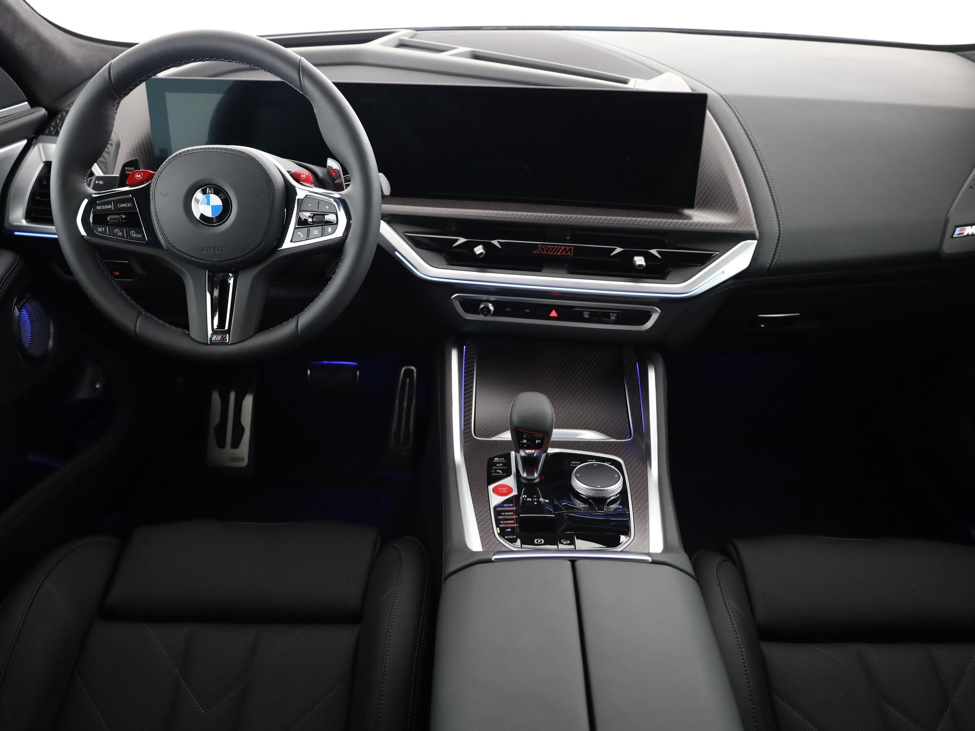 BMW XM Label Plug-in Hybrid-image-15