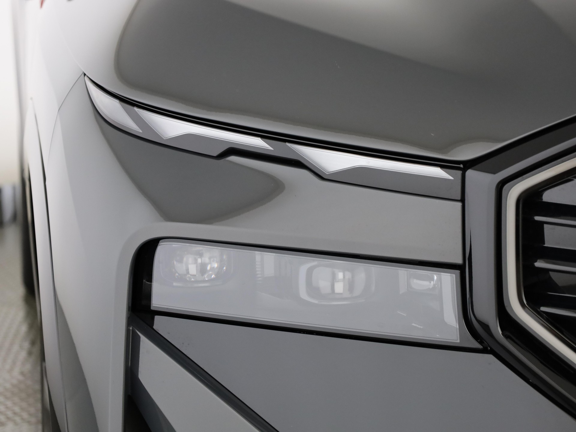 BMW XM Label Plug-in Hybrid-image-5