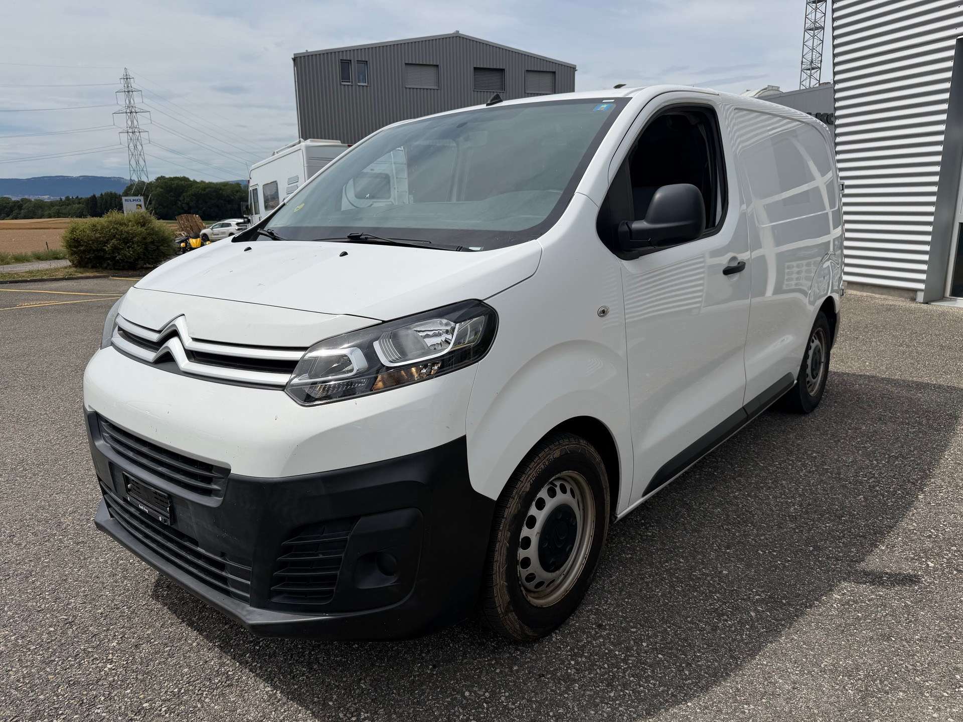 CITROEN Jumpy 1.6 BlueHDi 95 XS Attraction-image-1