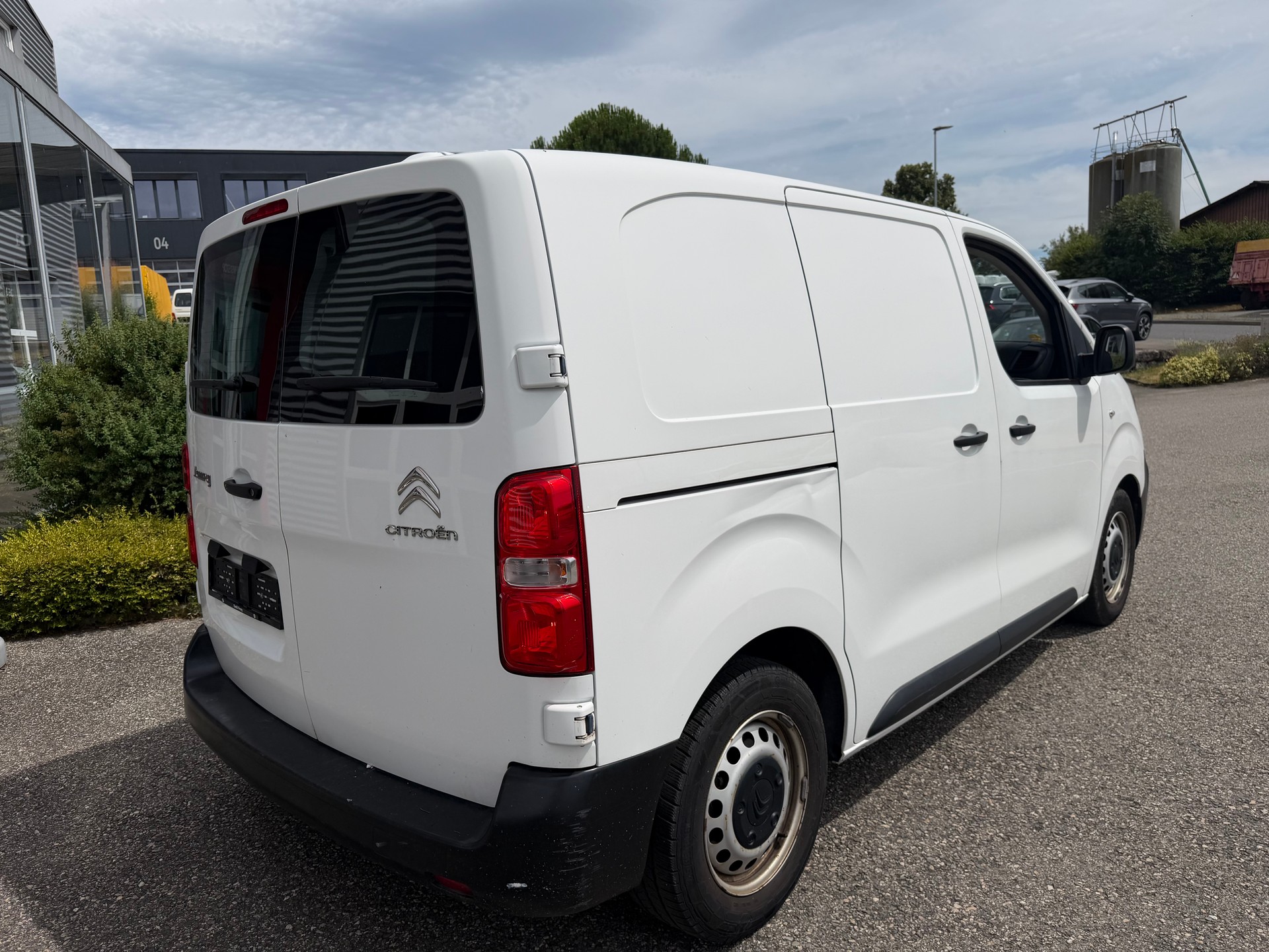 CITROEN Jumpy 1.6 BlueHDi 95 XS Attraction-image-3