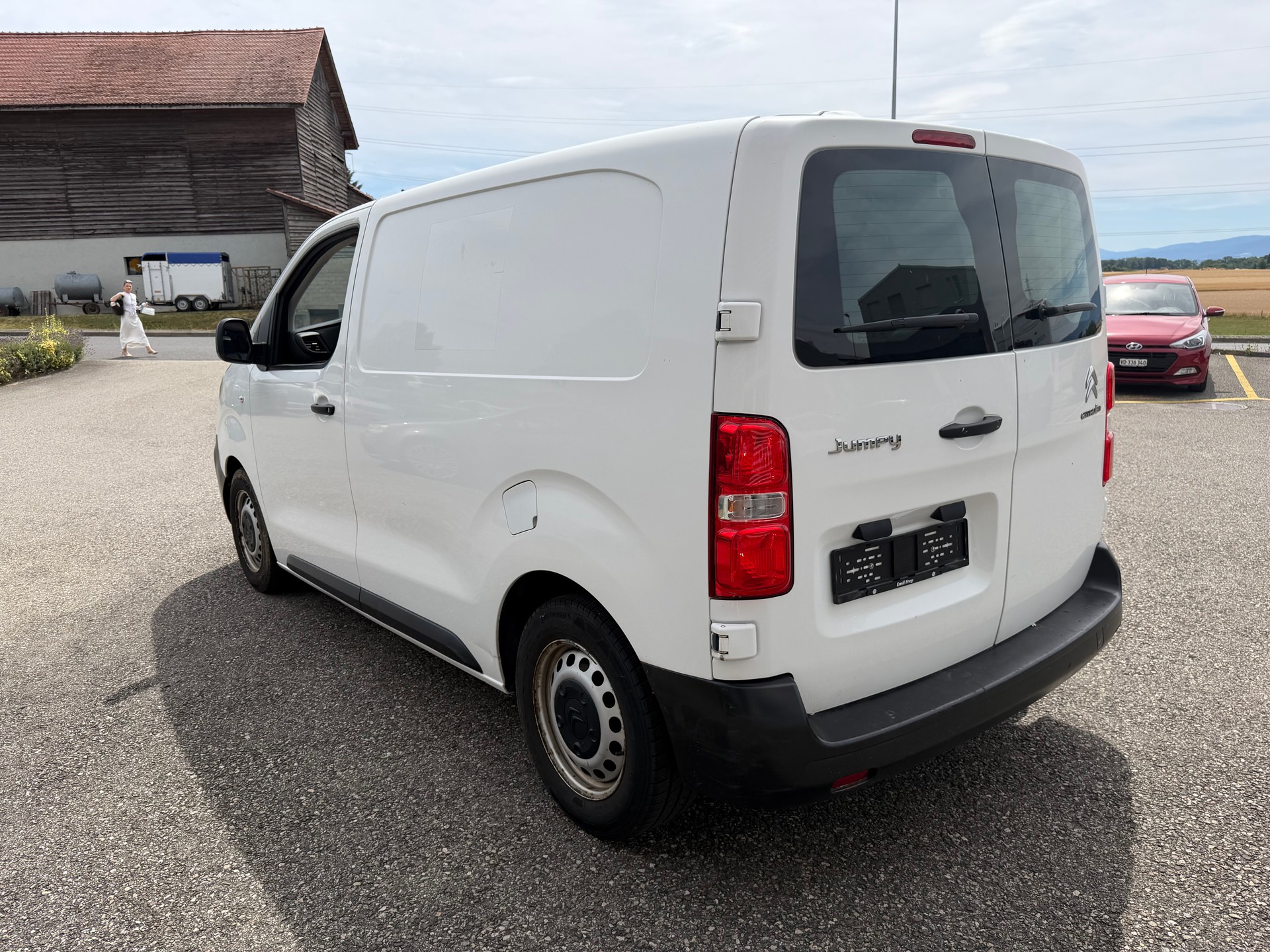 CITROEN Jumpy 1.6 BlueHDi 95 XS Attraction-image-2