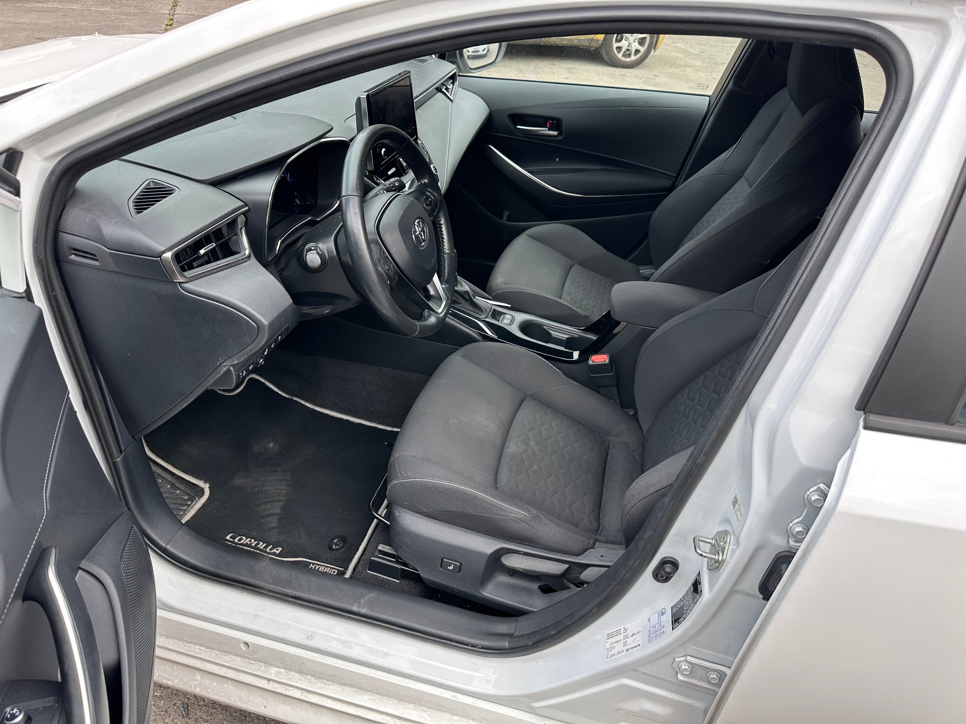 TOYOTA Corolla Touring Sports 1.8 HSD Trend e-CVT-image-8