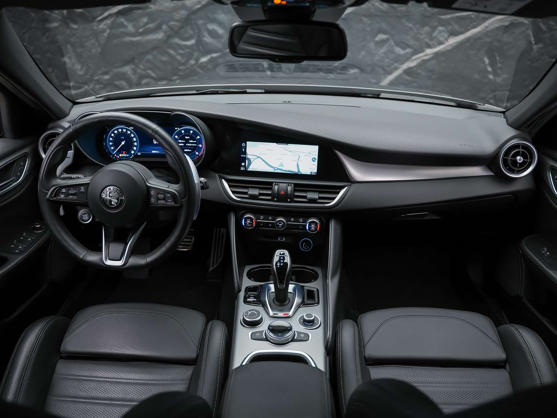 ALFA ROMEO Giulia 2.0 Veloce Q4 AT8 *Facelift*Abstandsregler*El. Sitze mit Memory*Sitzheizung*-image-18