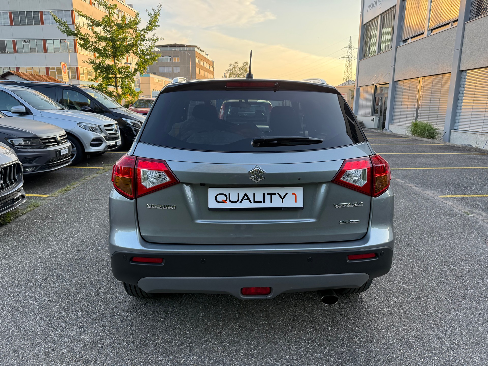 SUZUKI Vitara 1.4 Boosterjet Sergio Cellano Top Automatic-image-4