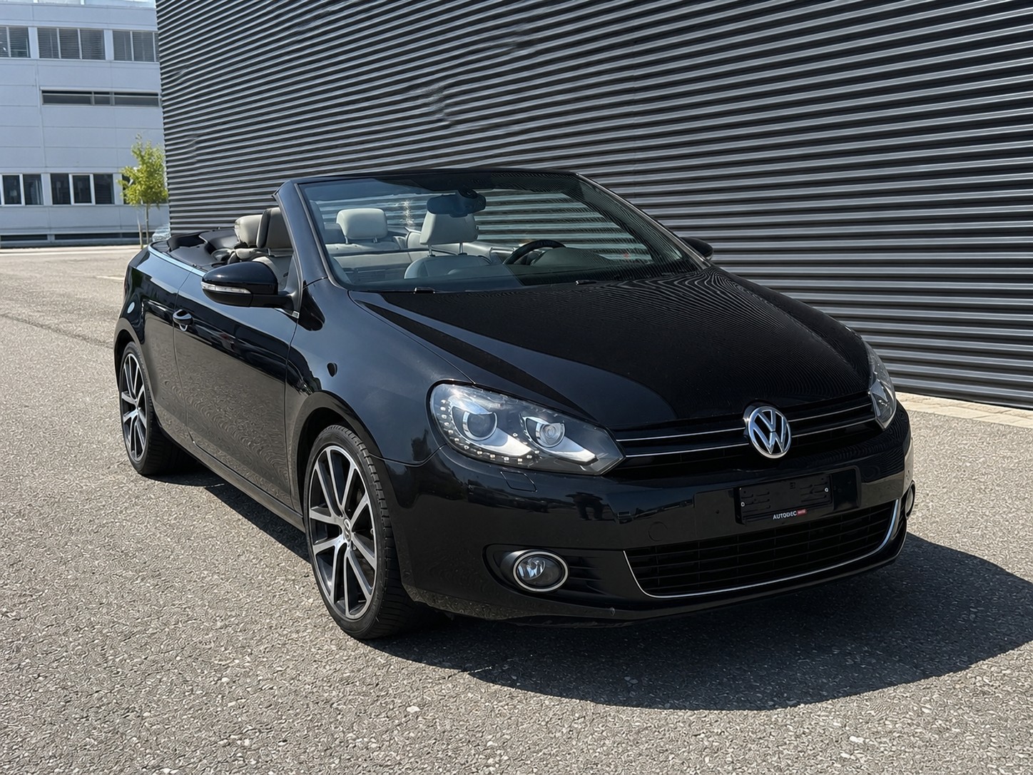VW Golf Cabrio 1.4 TSI DSG-image-3