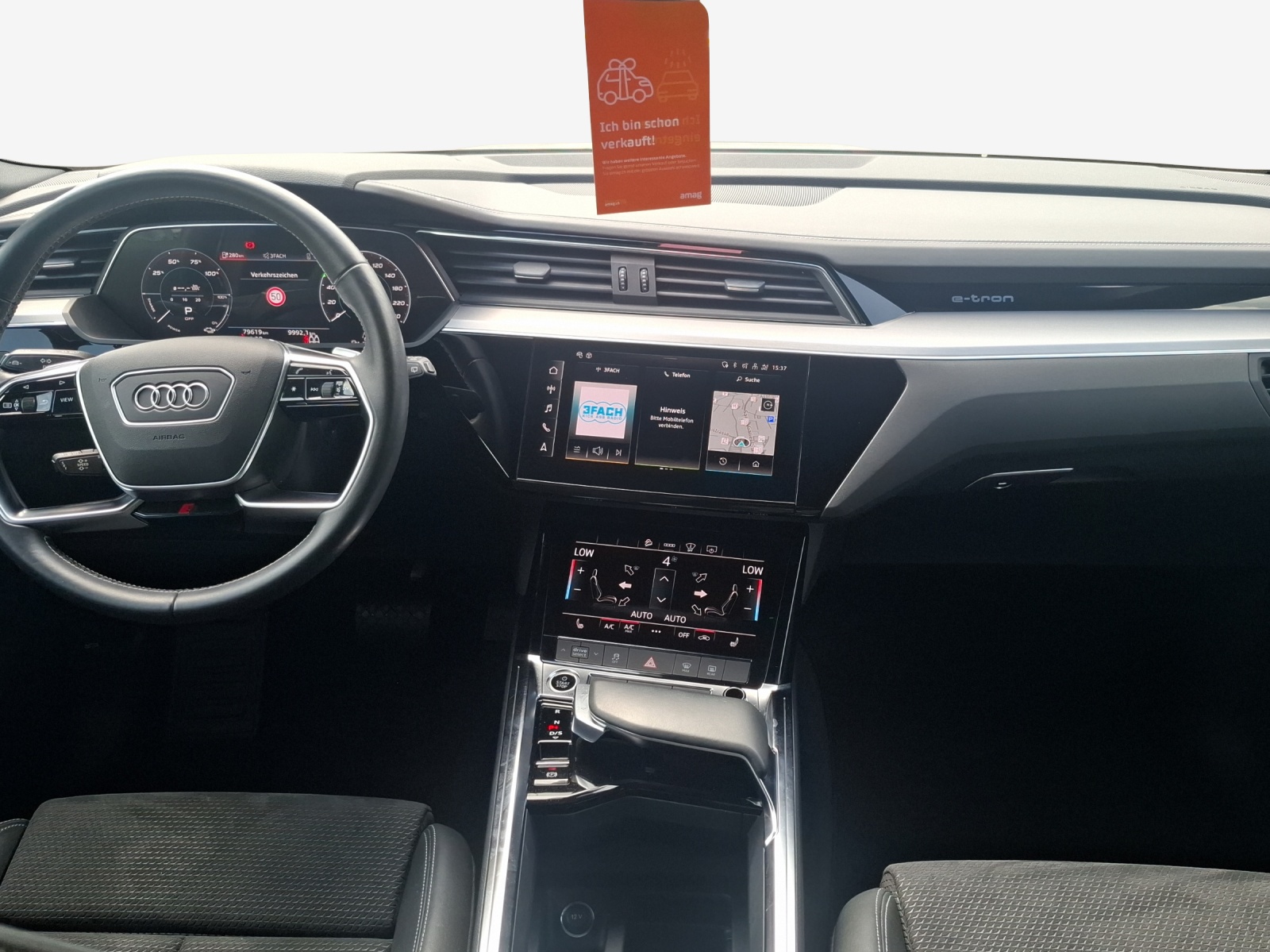 AUDI e-tron 55 S Line quattro-image-8