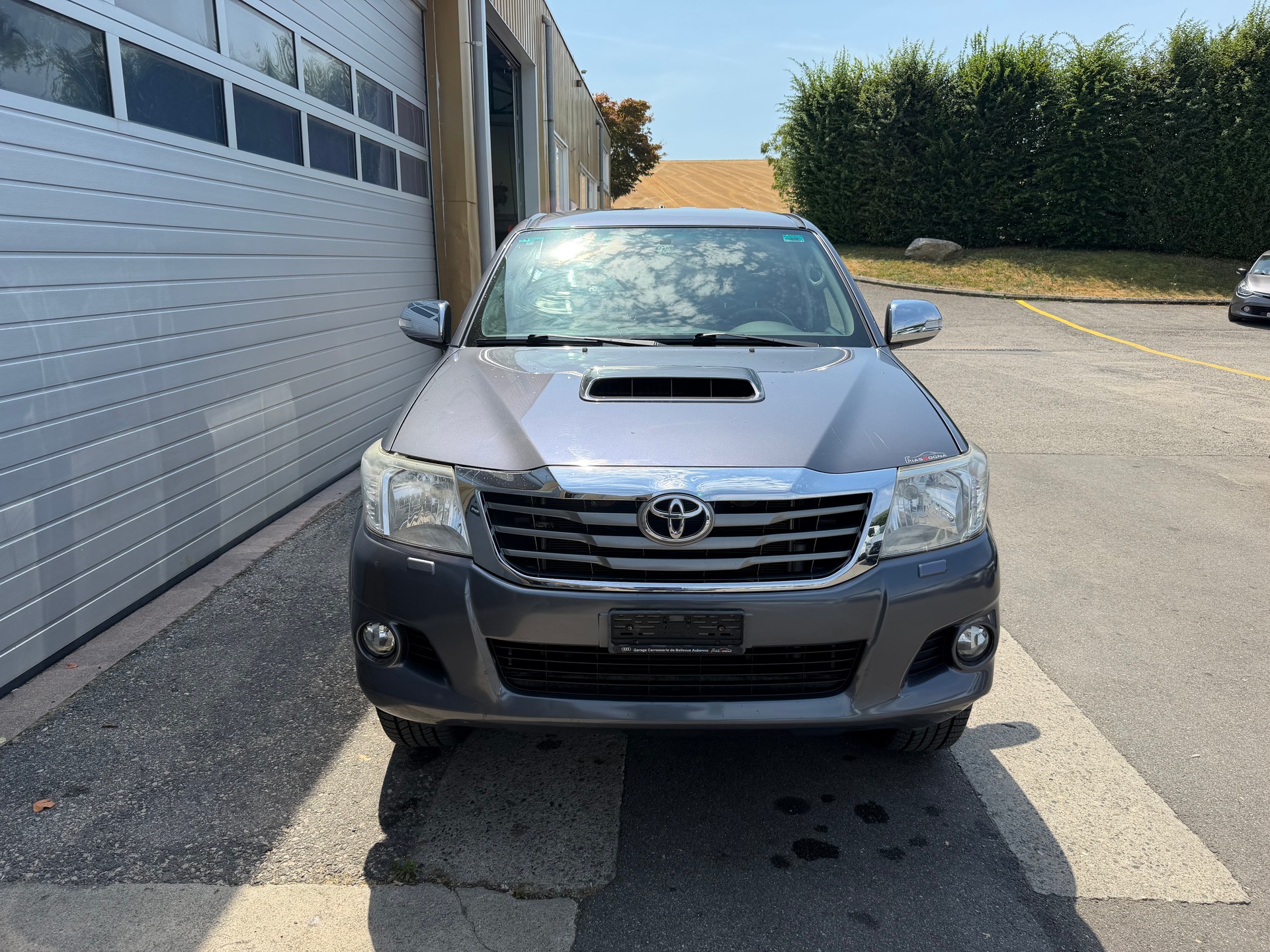 TOYOTA Hilux 3.0 4WD Double Cab Sol Premium A-image-1