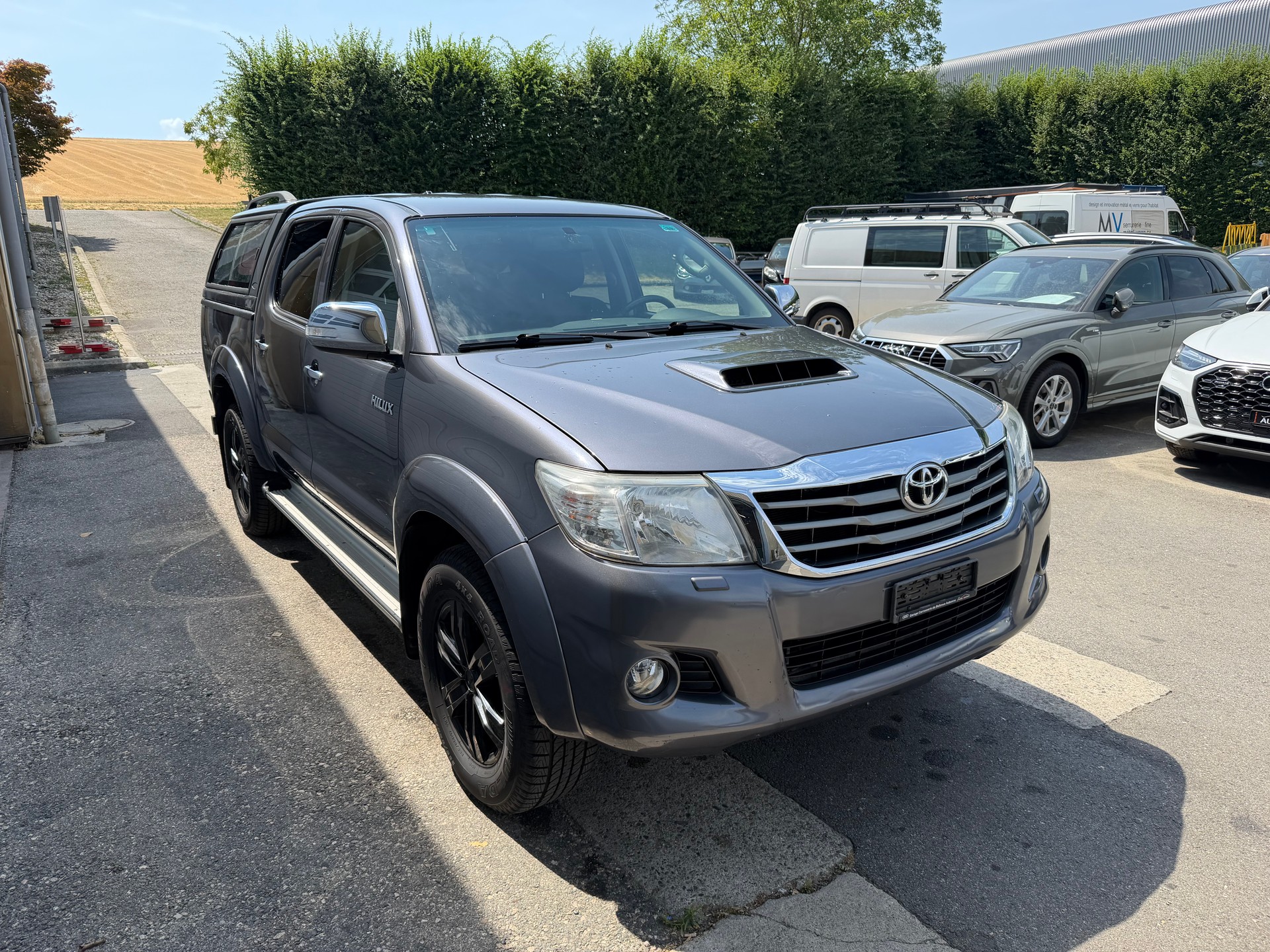 TOYOTA Hilux 3.0 4WD Double Cab Sol Premium A-image-2