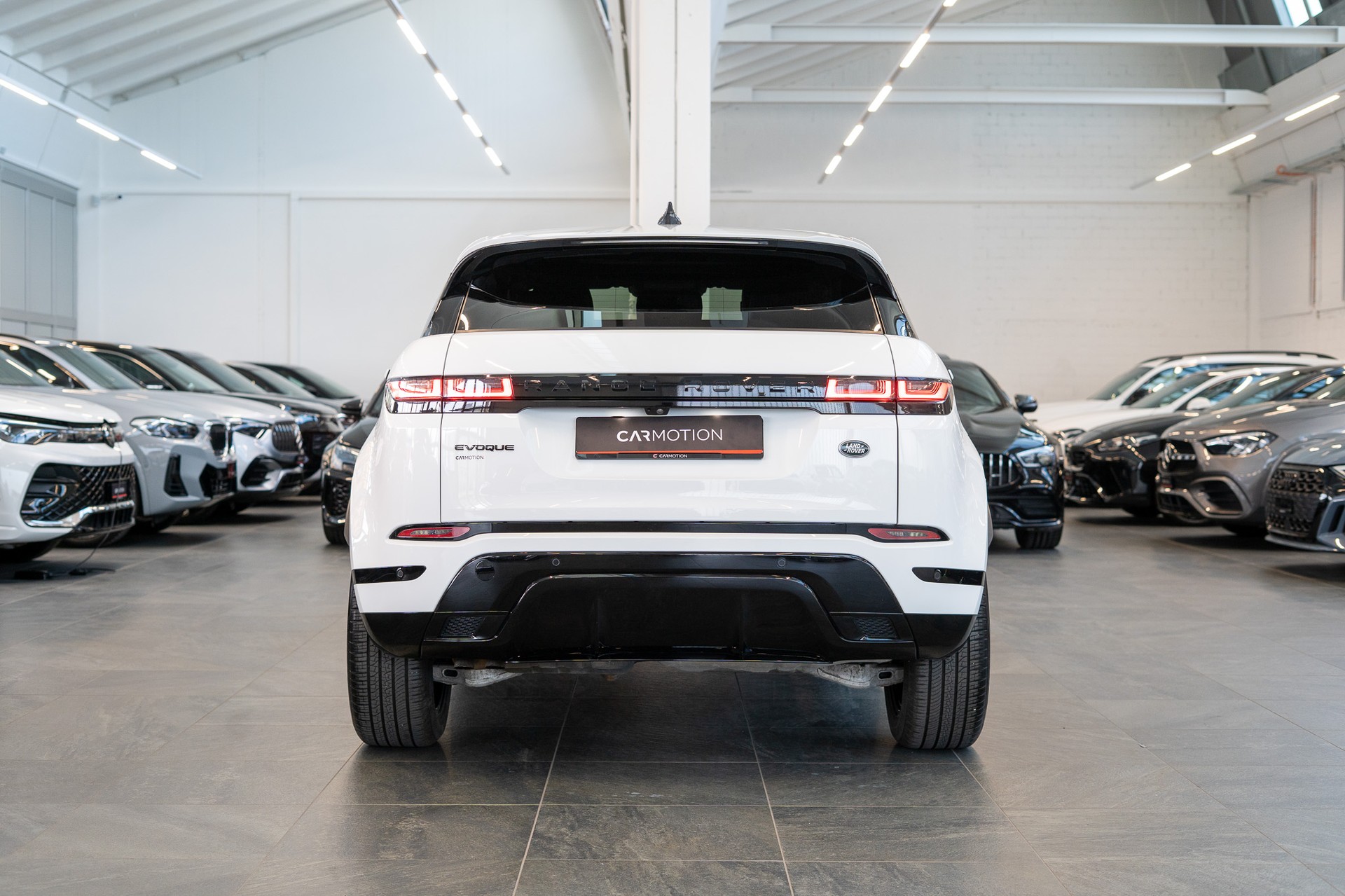 LAND ROVER Range Rover Evoque 2.0 D 165 R-Dynamic SE / Meridian Sound / Rückfahrkamera-image-4