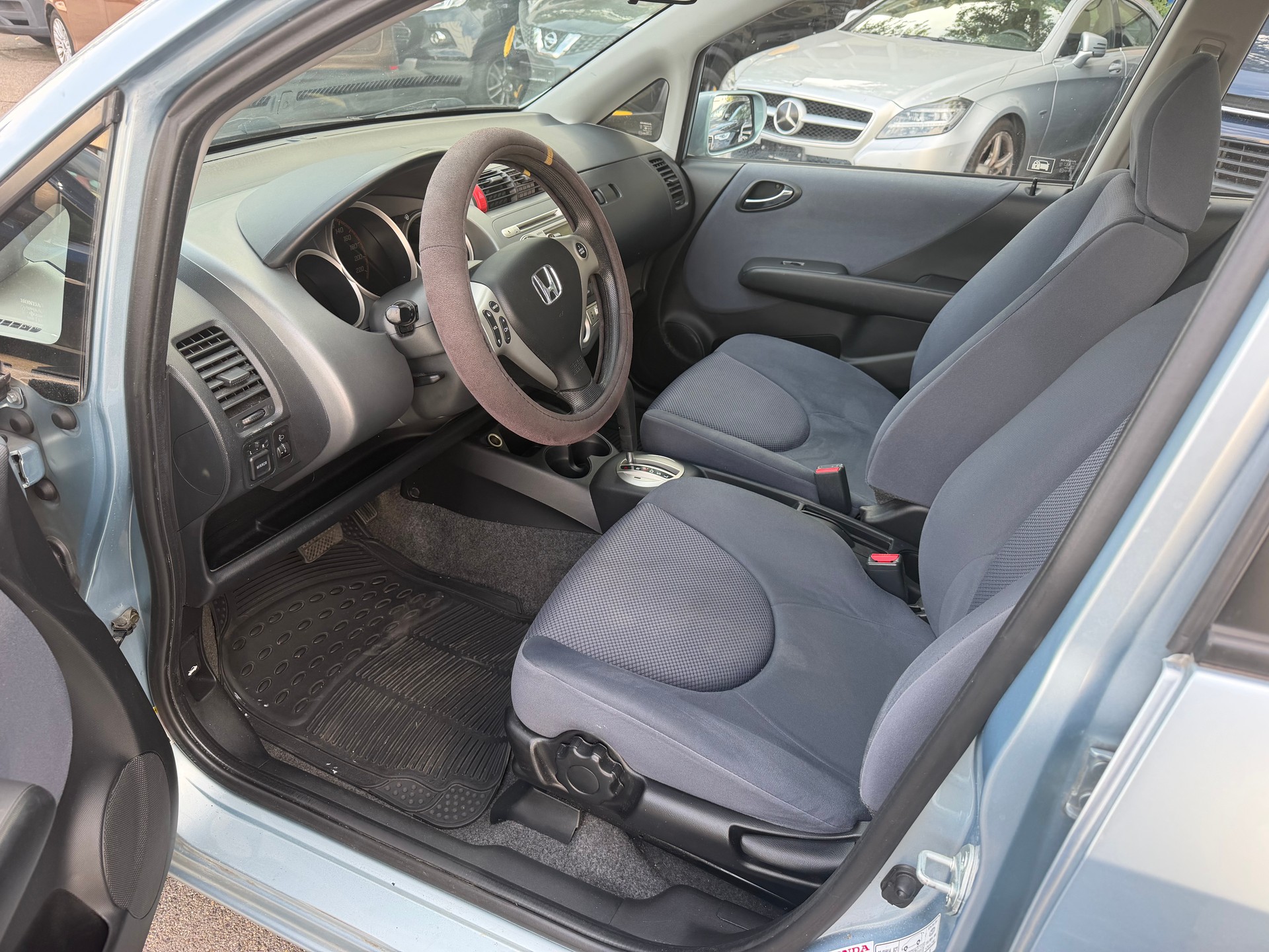 HONDA Jazz 1.4i LS-image-10