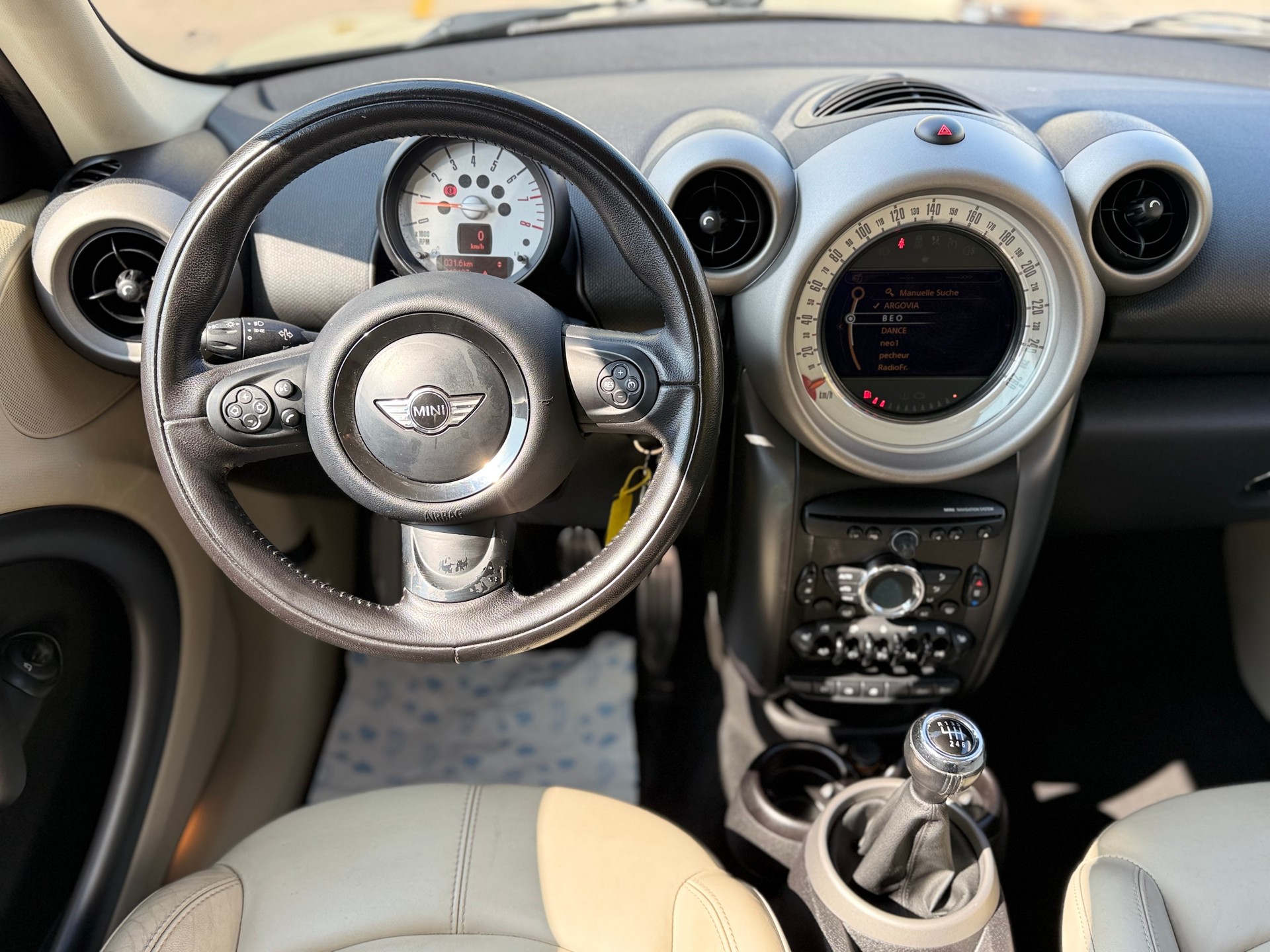 MINI Countryman Cooper S ALL4-image-10