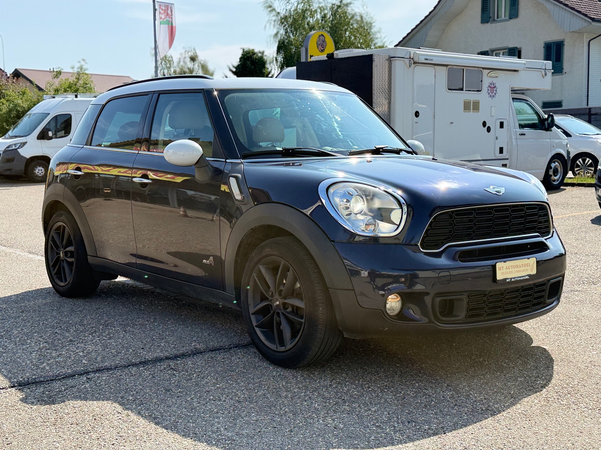 MINI Countryman Cooper S ALL4-showroom-element-2