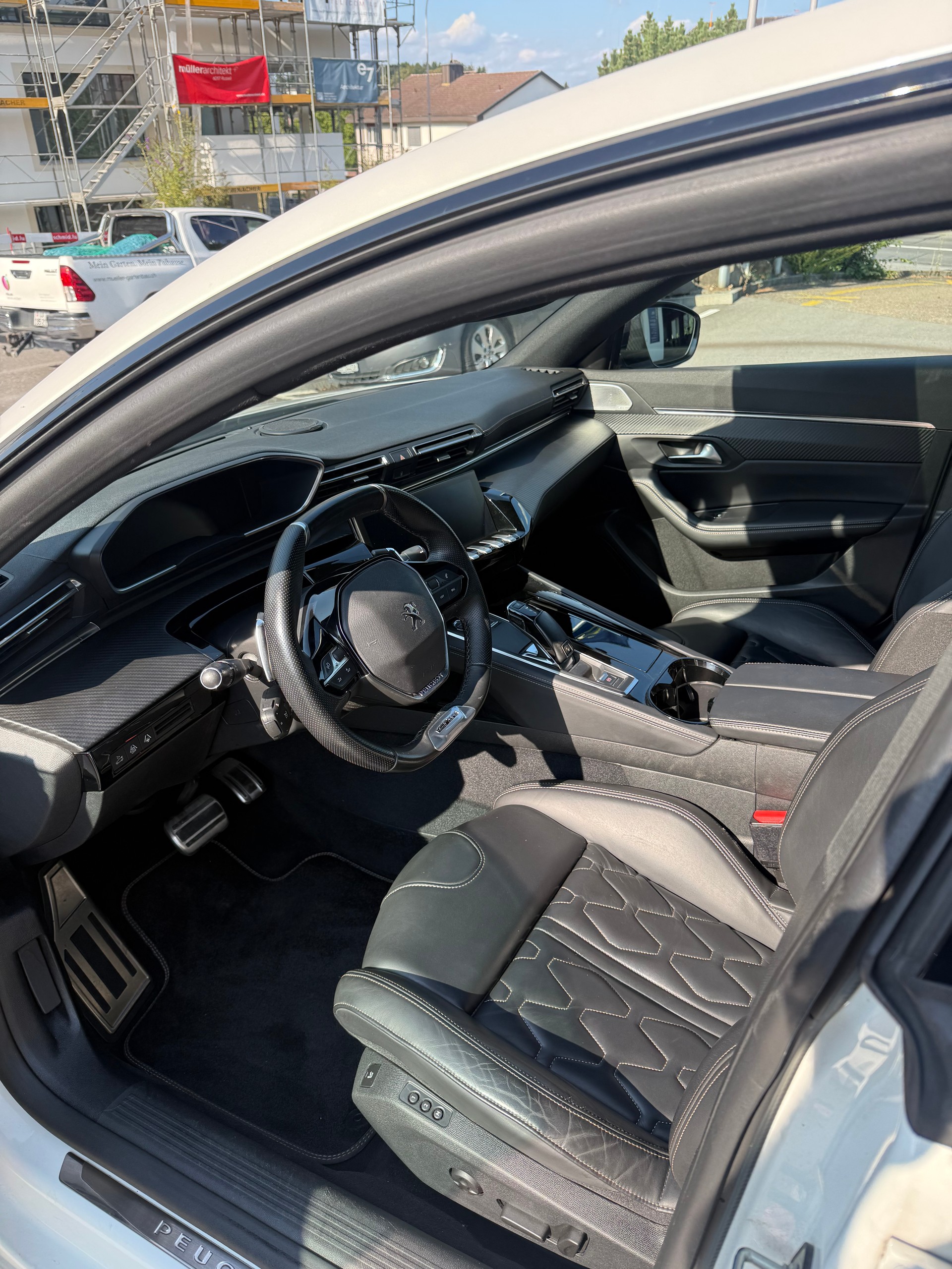 PEUGEOT 508 1.6 PureTech GT Line EAT8-image-8