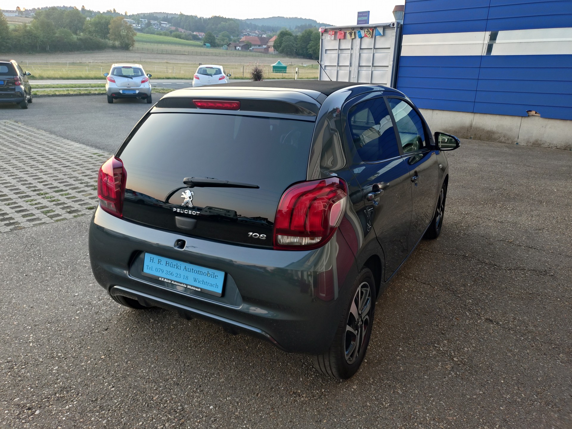 PEUGEOT 108 e-1.0 VTi Stop&Start Allure Top-image-13