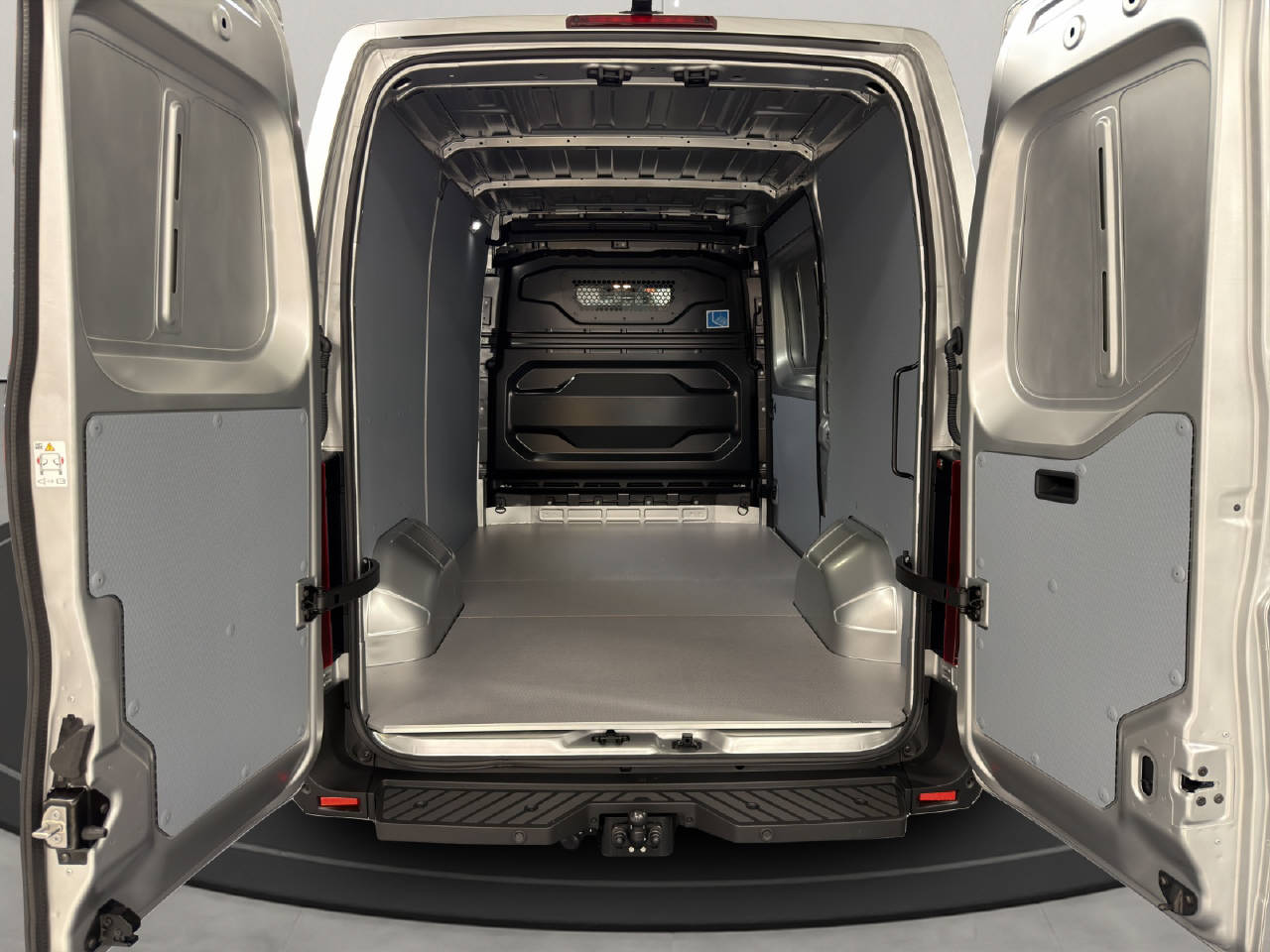 RENAULT Master Kaw. 3.5 t L2H2 2.0 Blue dCi 150-image-6