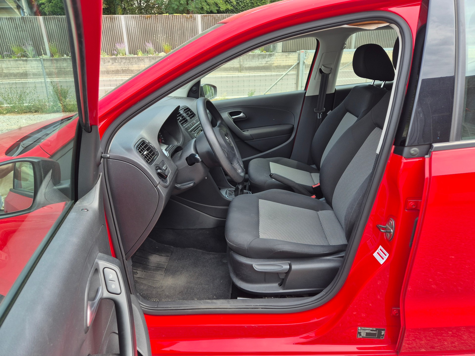 VW Polo 1.2 12V Trendline-image-7
