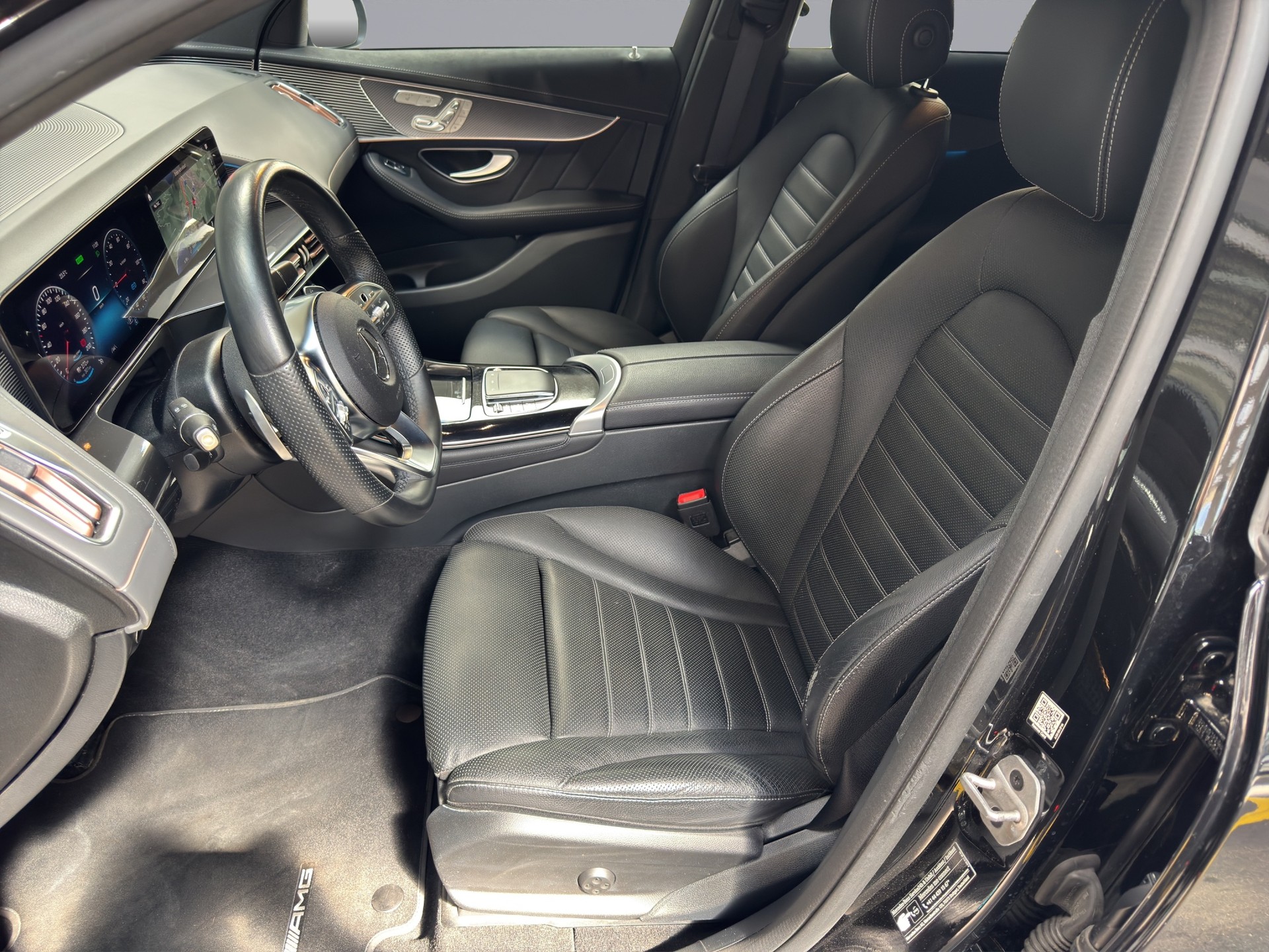 MERCEDES-BENZ EQC 400 AMG Line 4matic-image-8