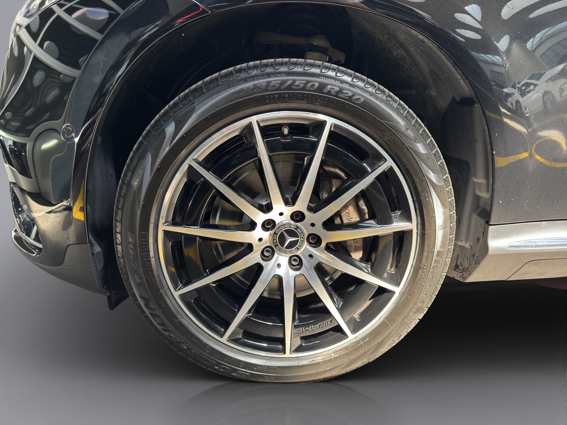 MERCEDES-BENZ EQC 400 AMG Line 4matic-image-21