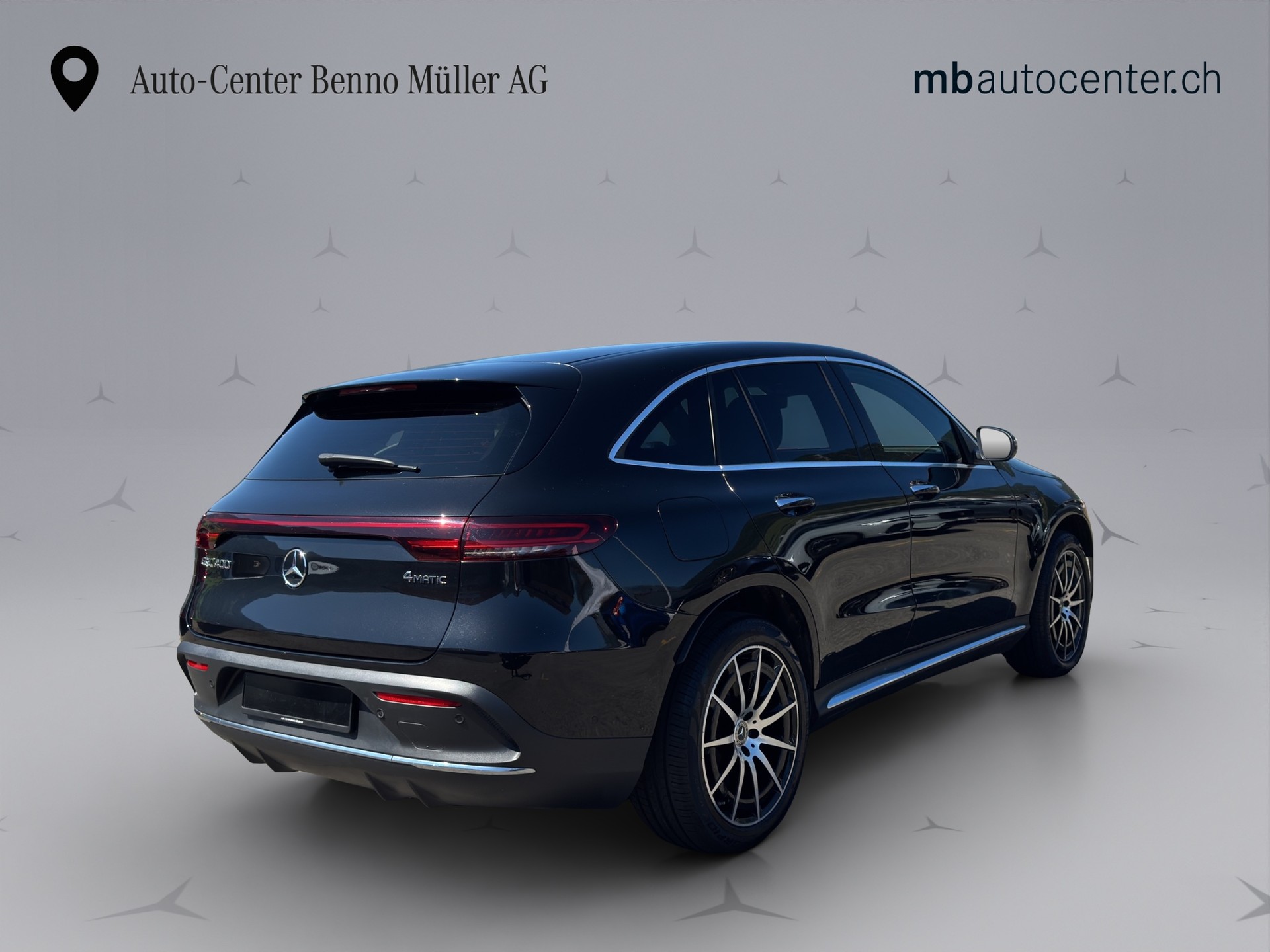 MERCEDES-BENZ EQC 400 AMG Line 4matic-image-4