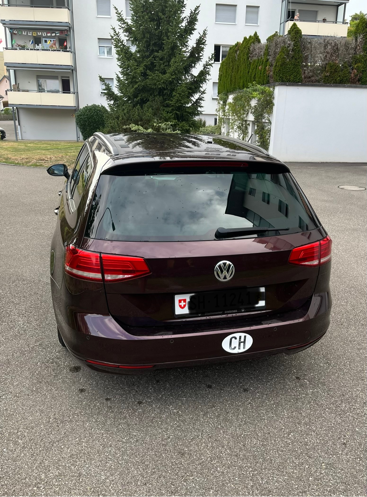VW 1.6 TDI BlueMotion Trendline-image-1