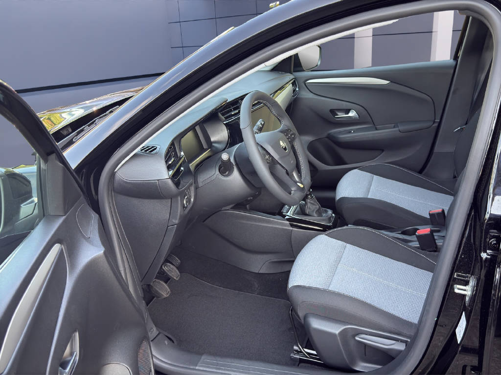 OPEL Corsa 1.2 T Edition-image-9