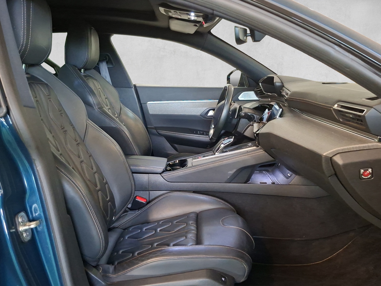 PEUGEOT 508 1.6 PureTech GT-image-13