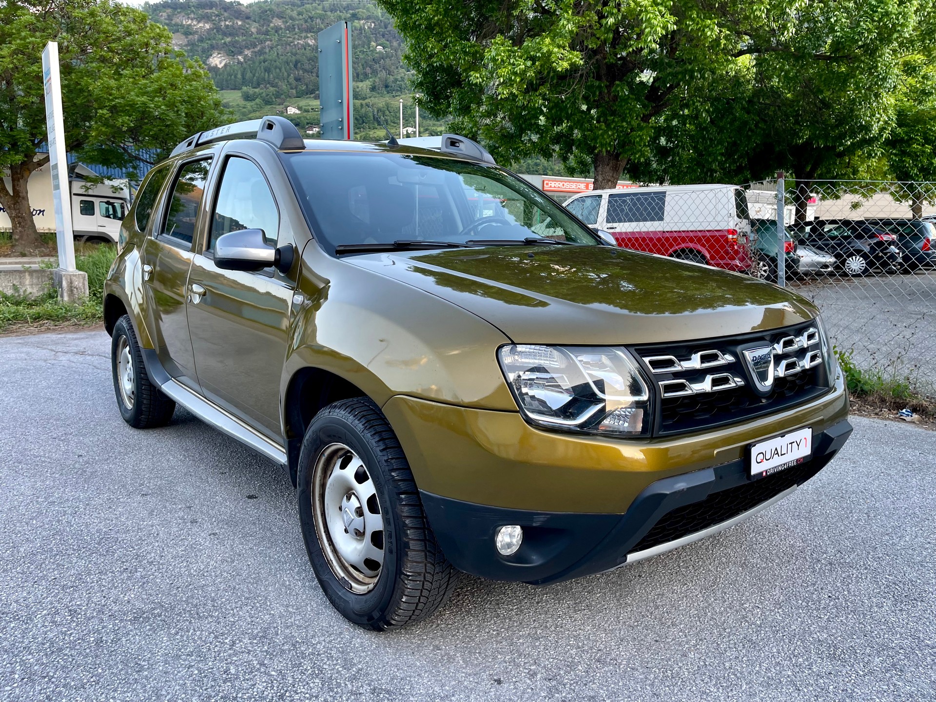 DACIA Duster 1.5 dCi Lauréate 4x4-image-16