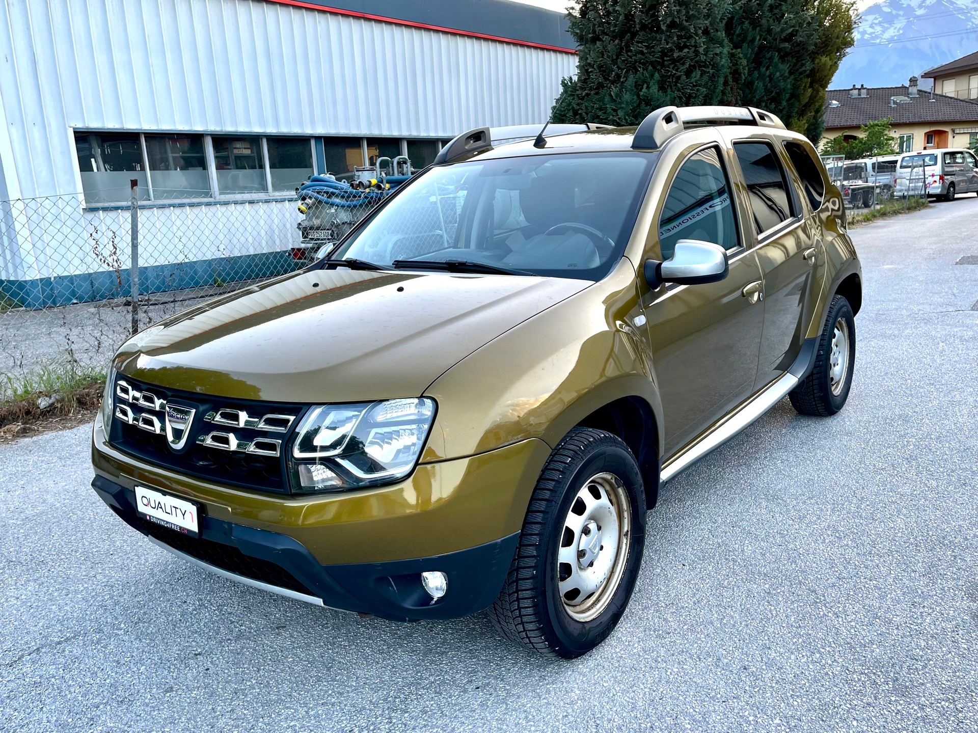 DACIA Duster 1.5 dCi Lauréate 4x4-image-3
