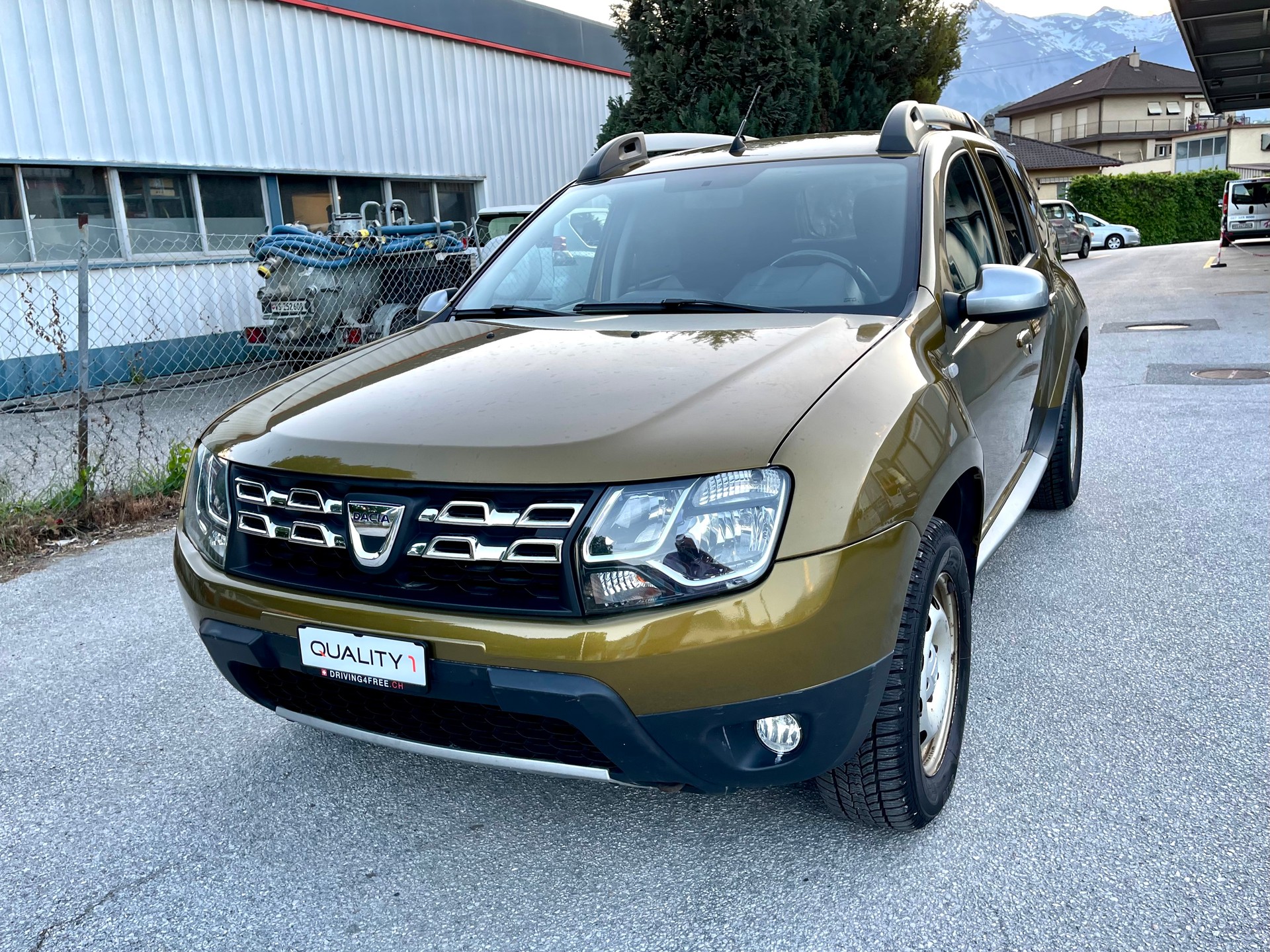 DACIA Duster 1.5 dCi Lauréate 4x4-image-24