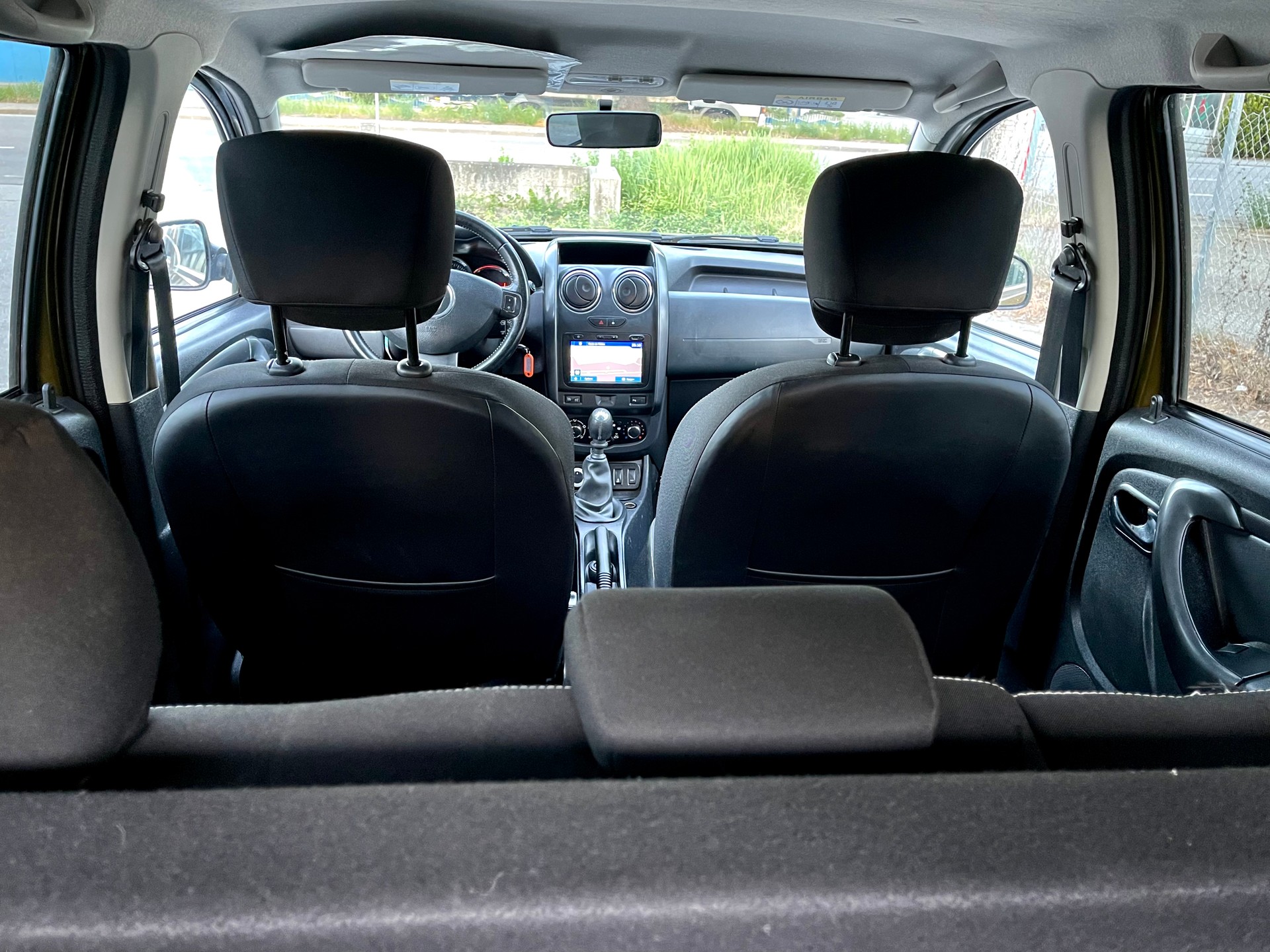 DACIA Duster 1.5 dCi Lauréate 4x4-image-25