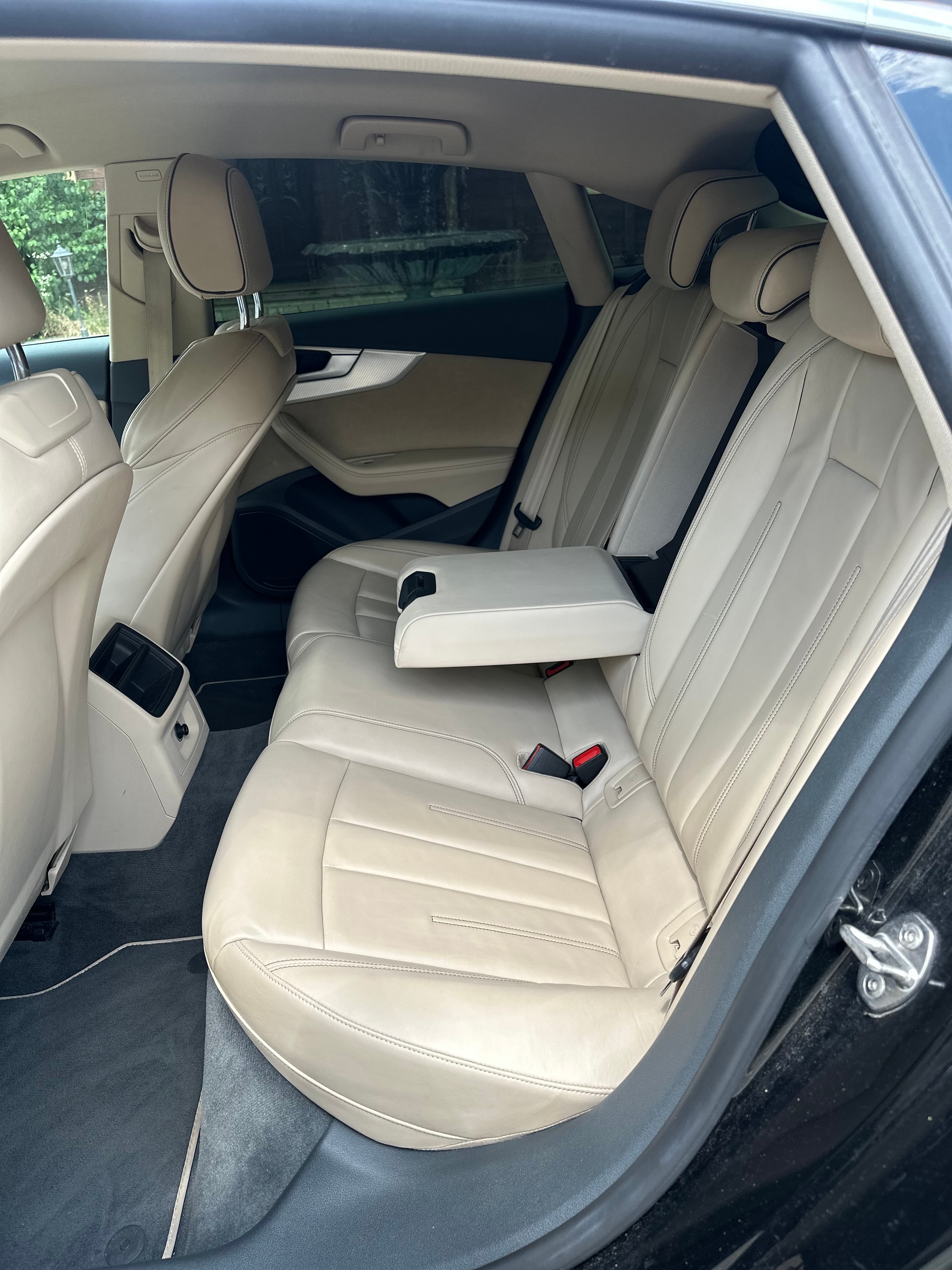 AUDI A5 Sportback 2.0 TFSI quattro S-tronic-image-7