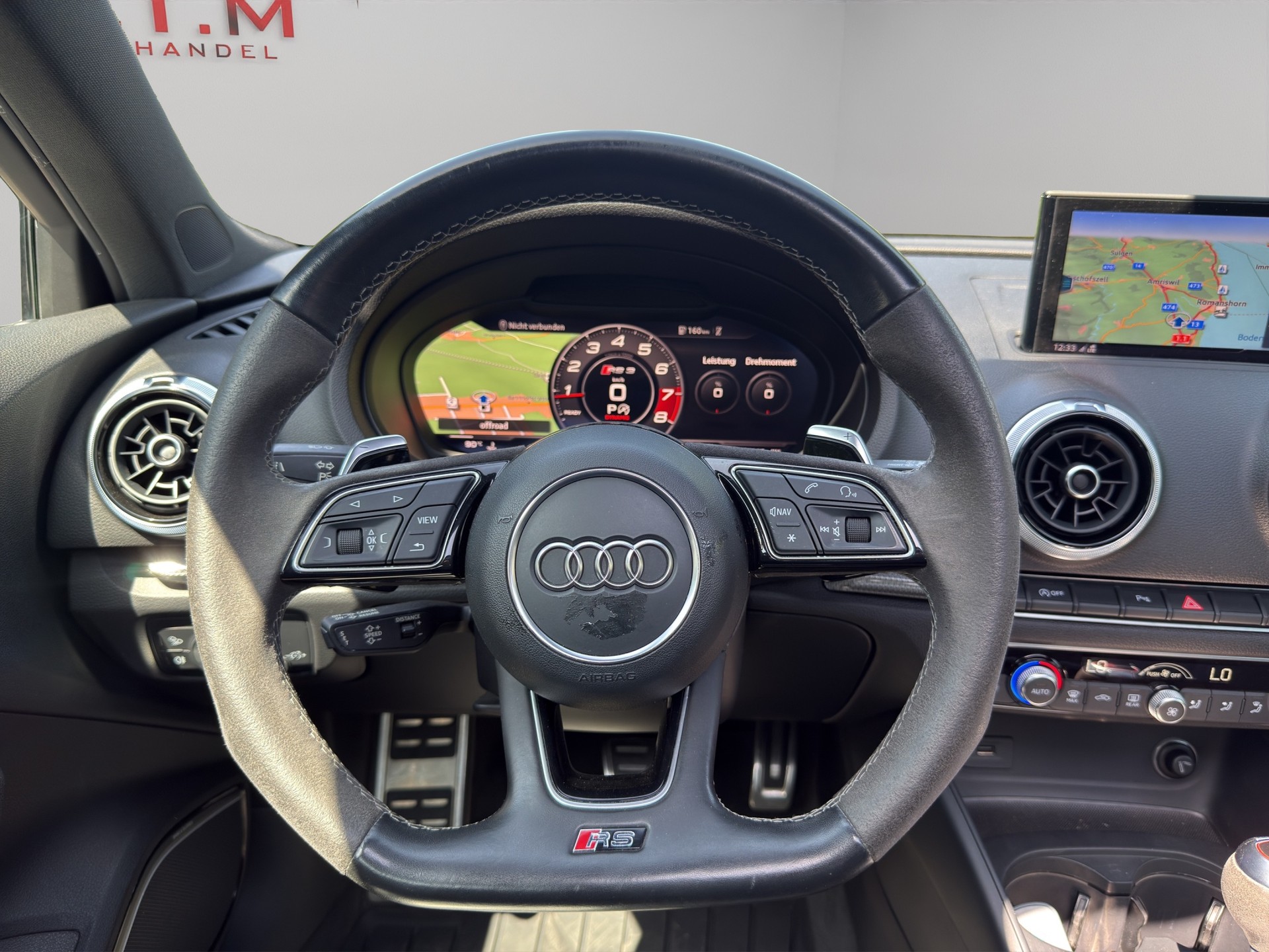 AUDI RS3 Sportback 2.5 TSI quattro S-tronic-image-16