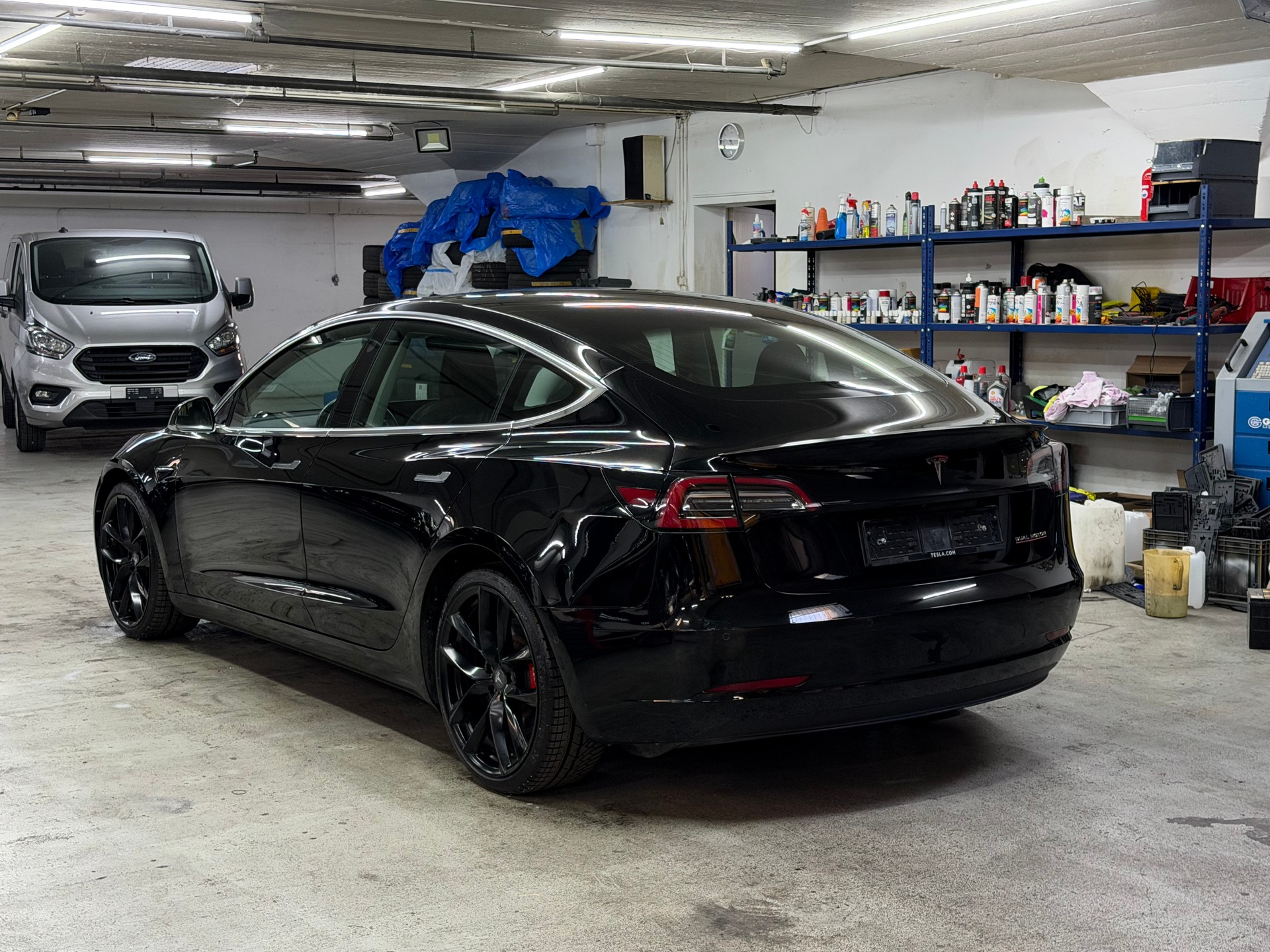 TESLA Model 3 Long Range Dual Motor AWD PERFORMANCE-image-3