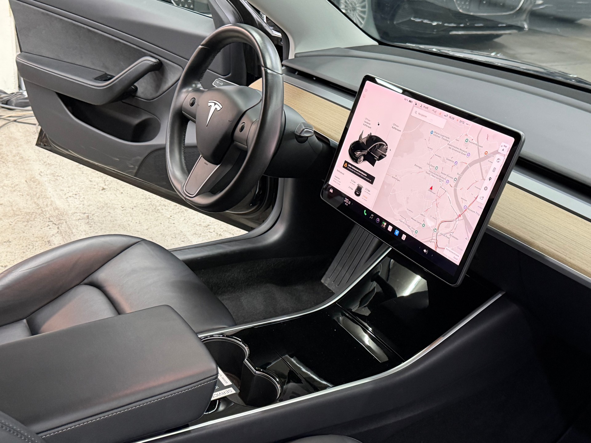 TESLA Model 3 Long Range Dual Motor AWD PERFORMANCE-image-12