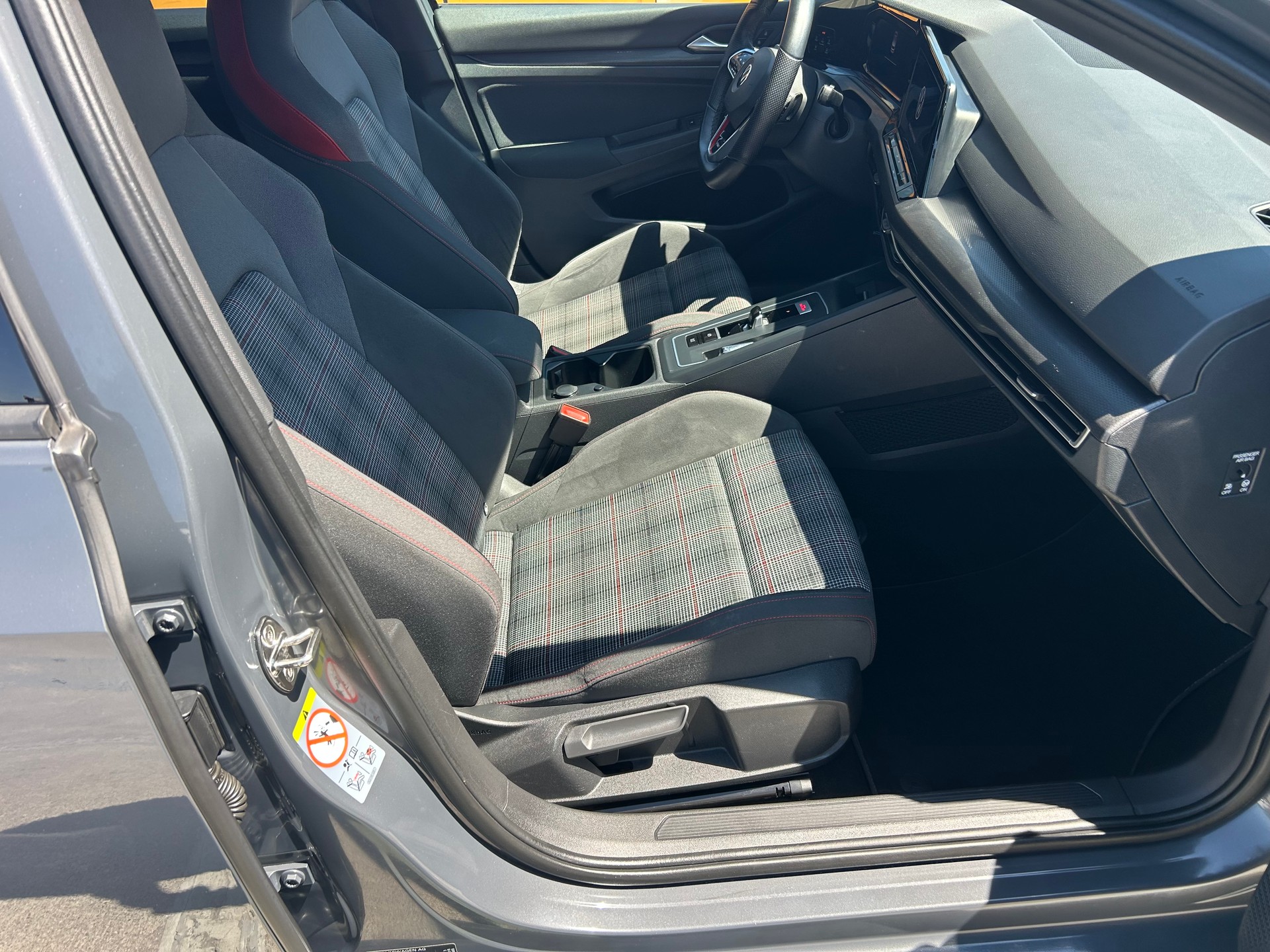 VW Golf 2.0 TSI GTI DSG-image-7